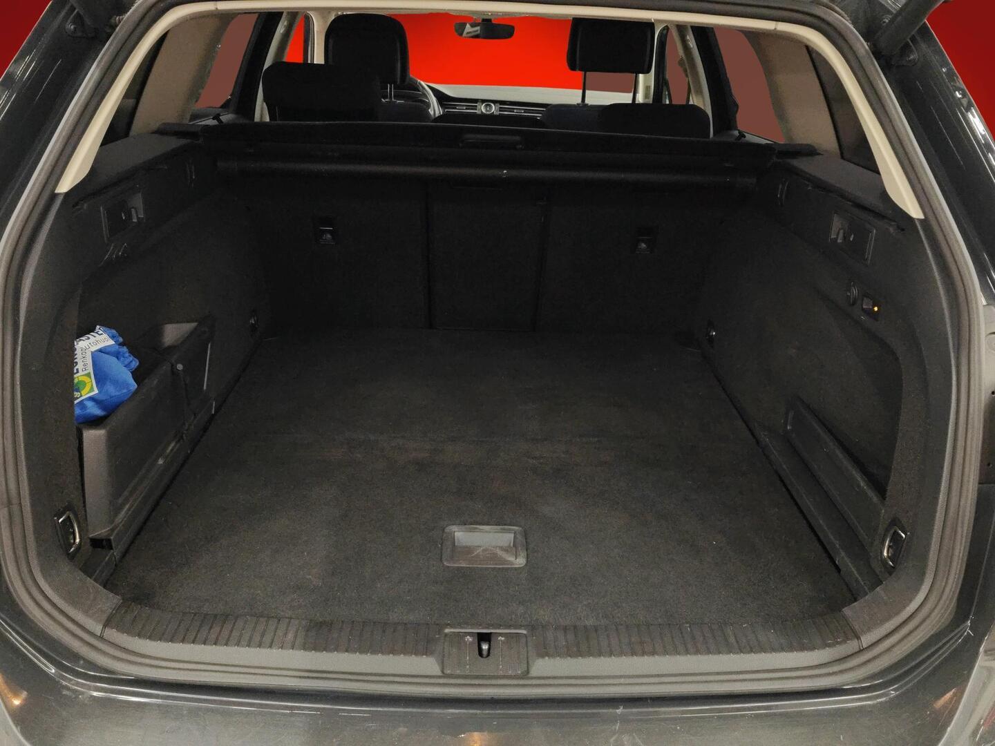 VOLKSWAGEN Passat 2017