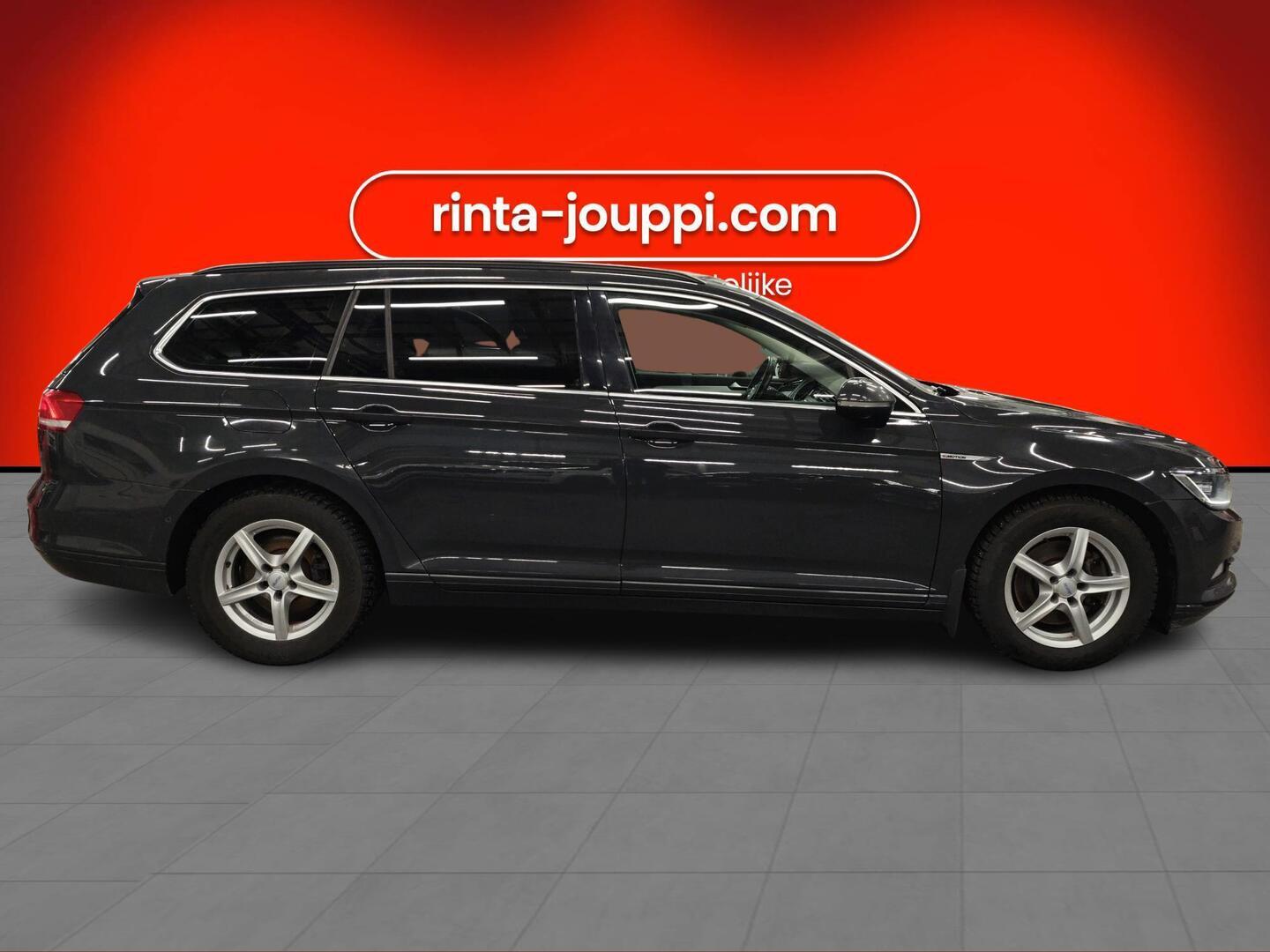 VOLKSWAGEN Passat 2017