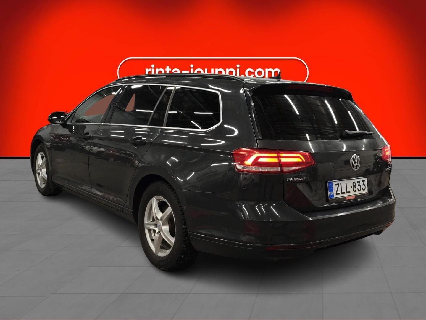 VOLKSWAGEN Passat 2017