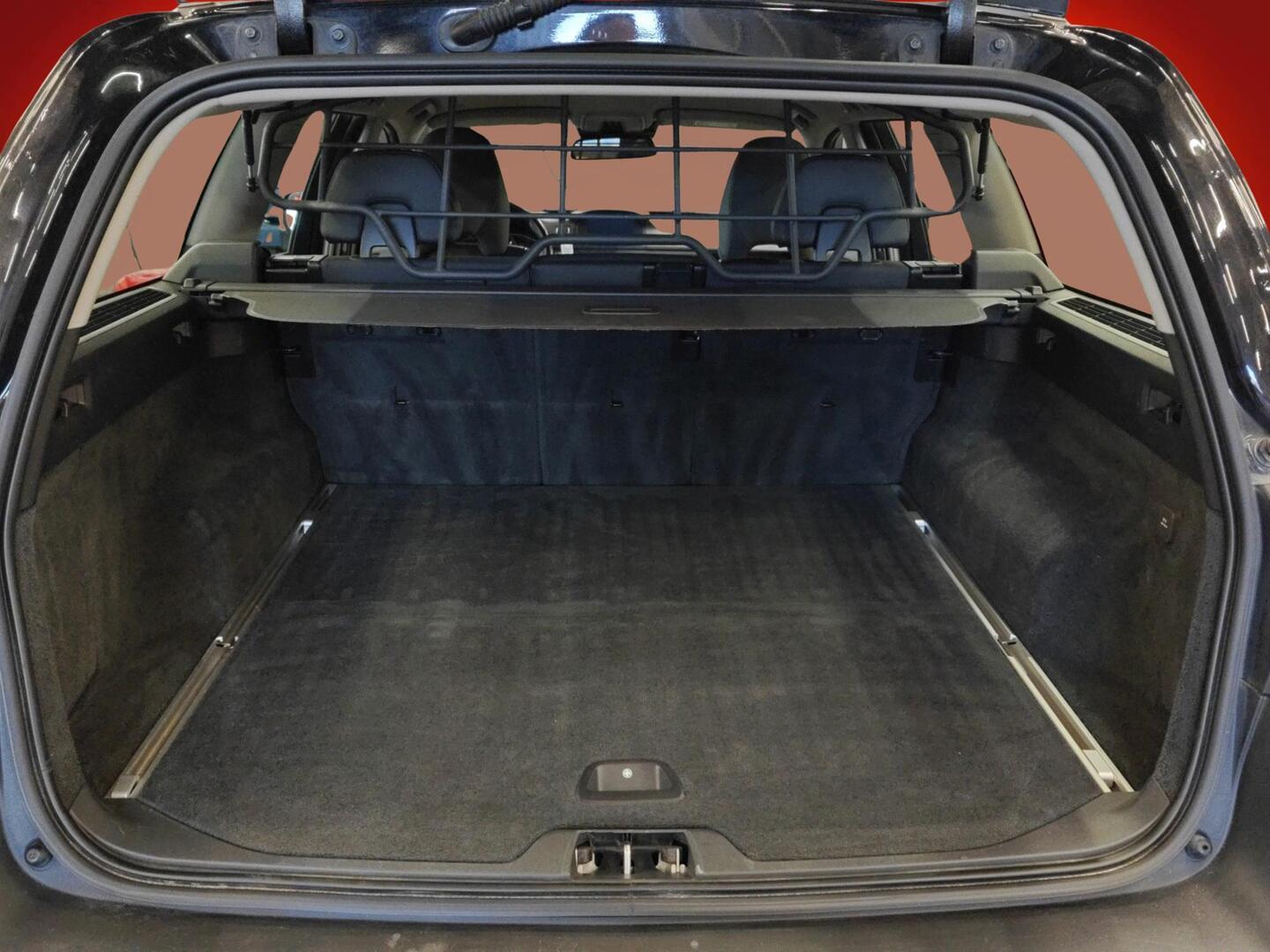 VOLVO XC70 2015