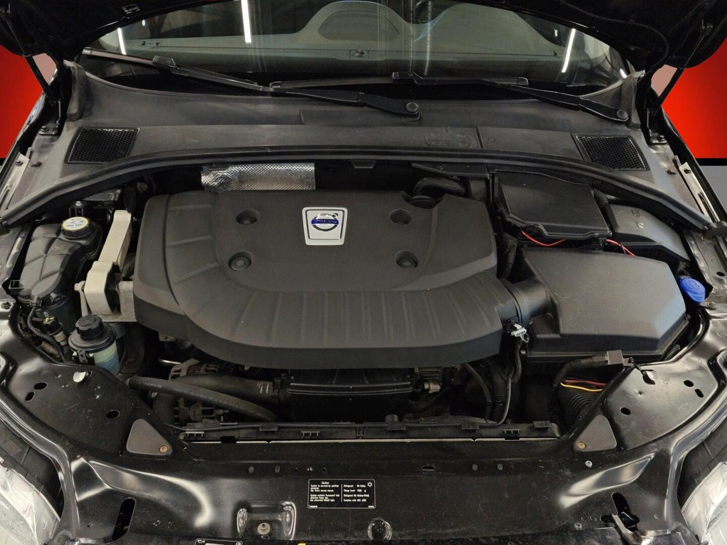VOLVO XC70 2015