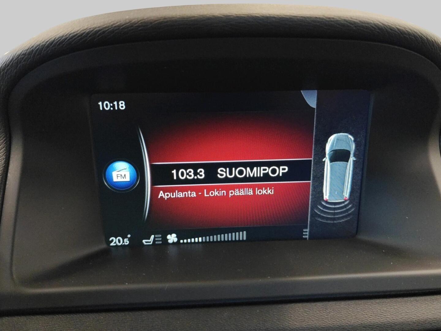 VOLVO XC70 2015