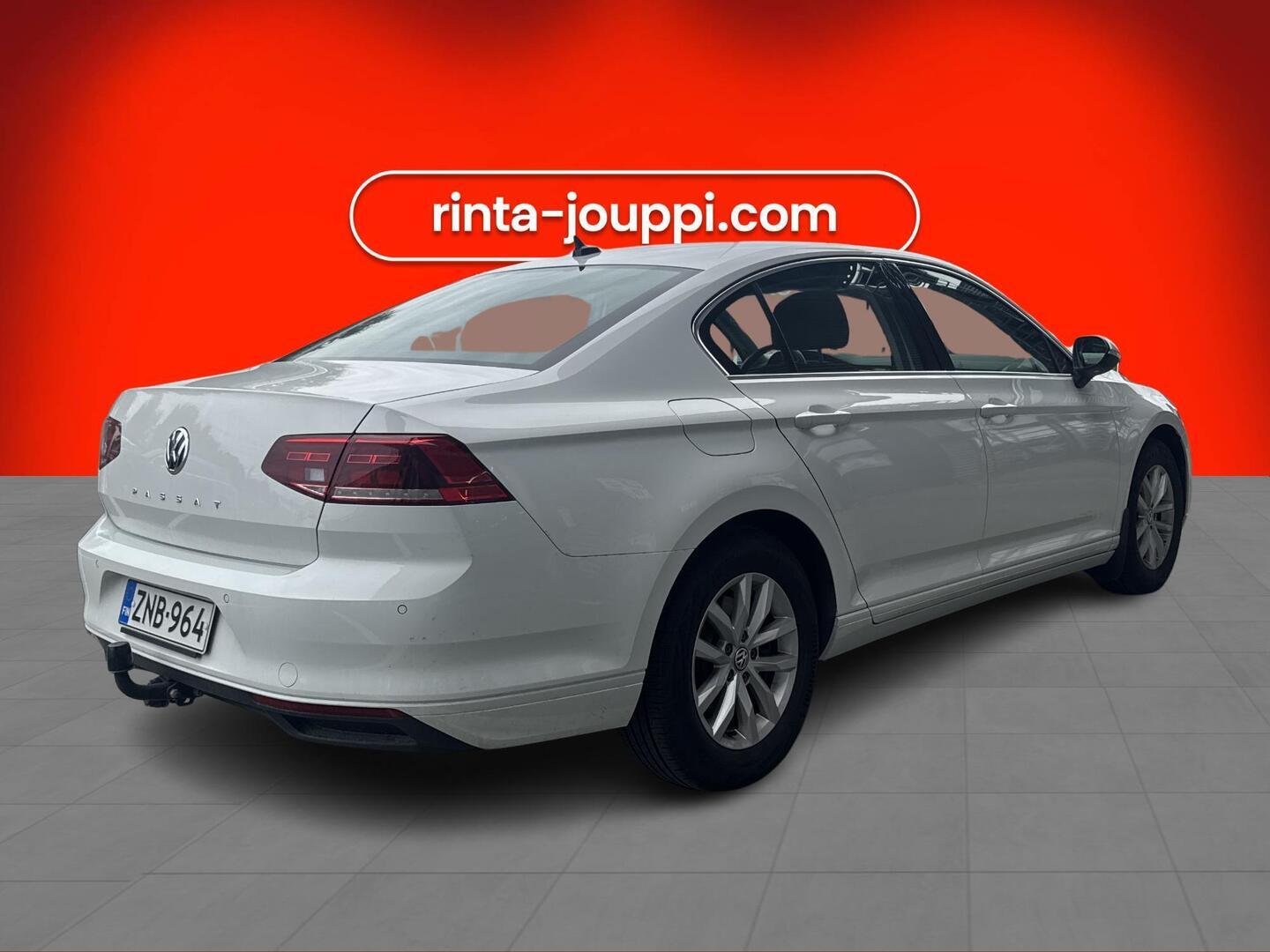 VOLKSWAGEN Passat 2021