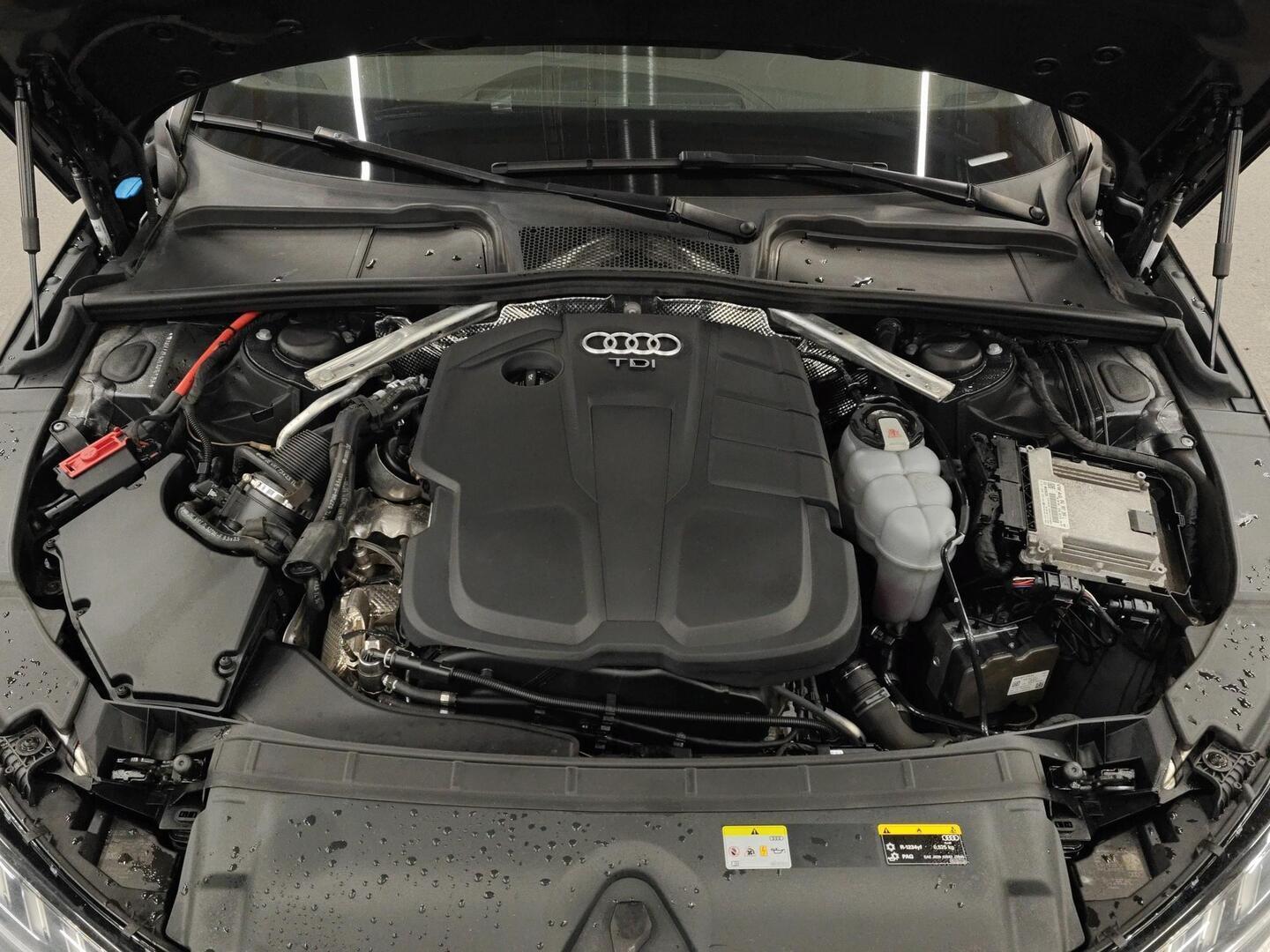 AUDI A4 2020
