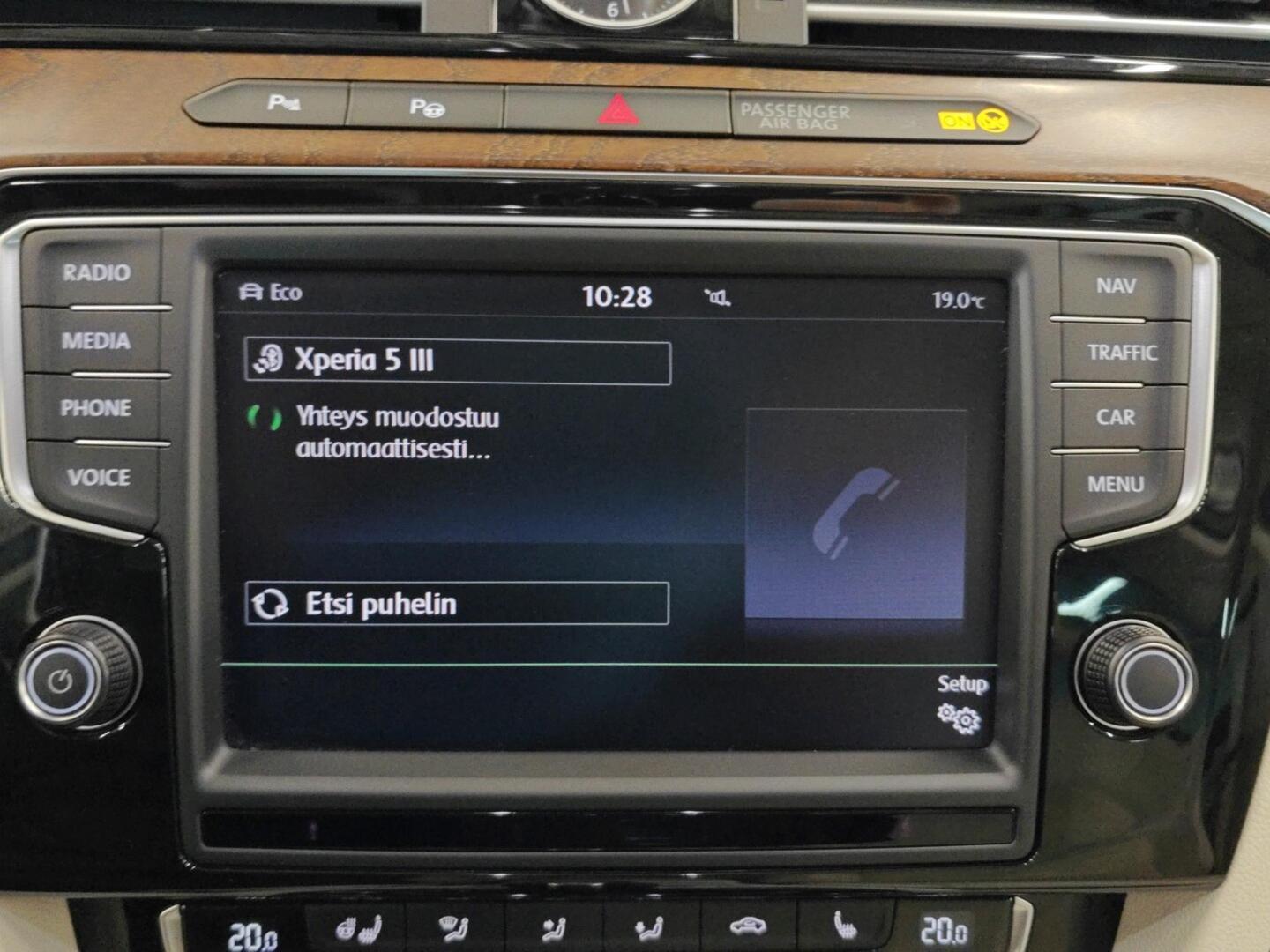 VOLKSWAGEN Passat 2016