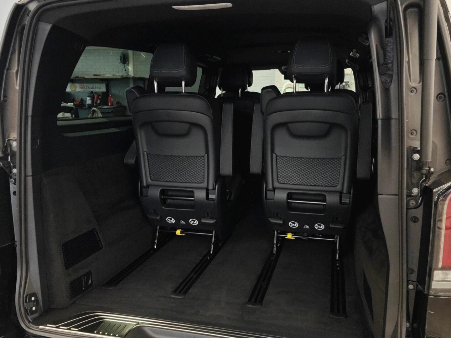 MERCEDES-BENZ V 2025