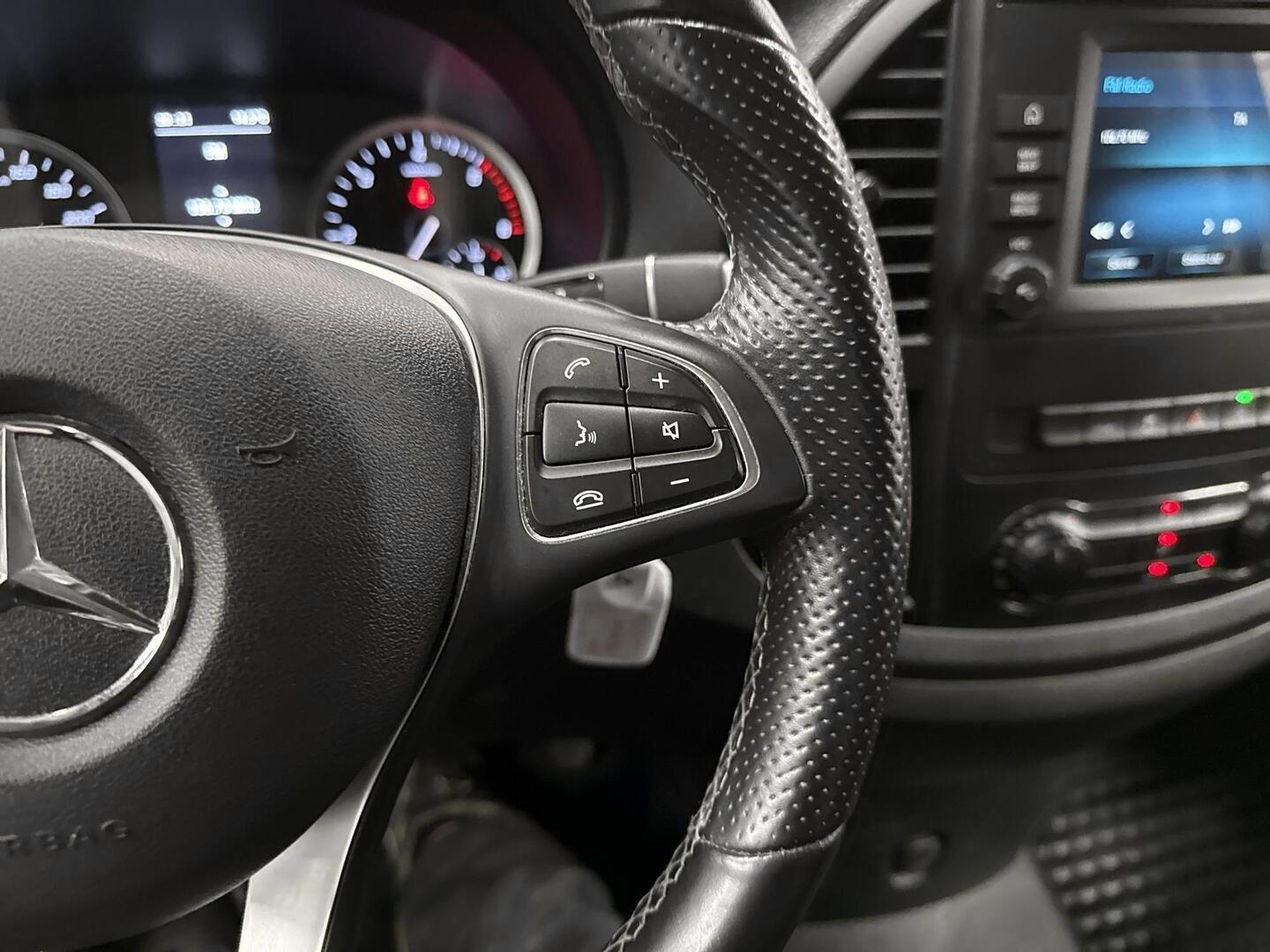 MERCEDES-BENZ VITO 2022