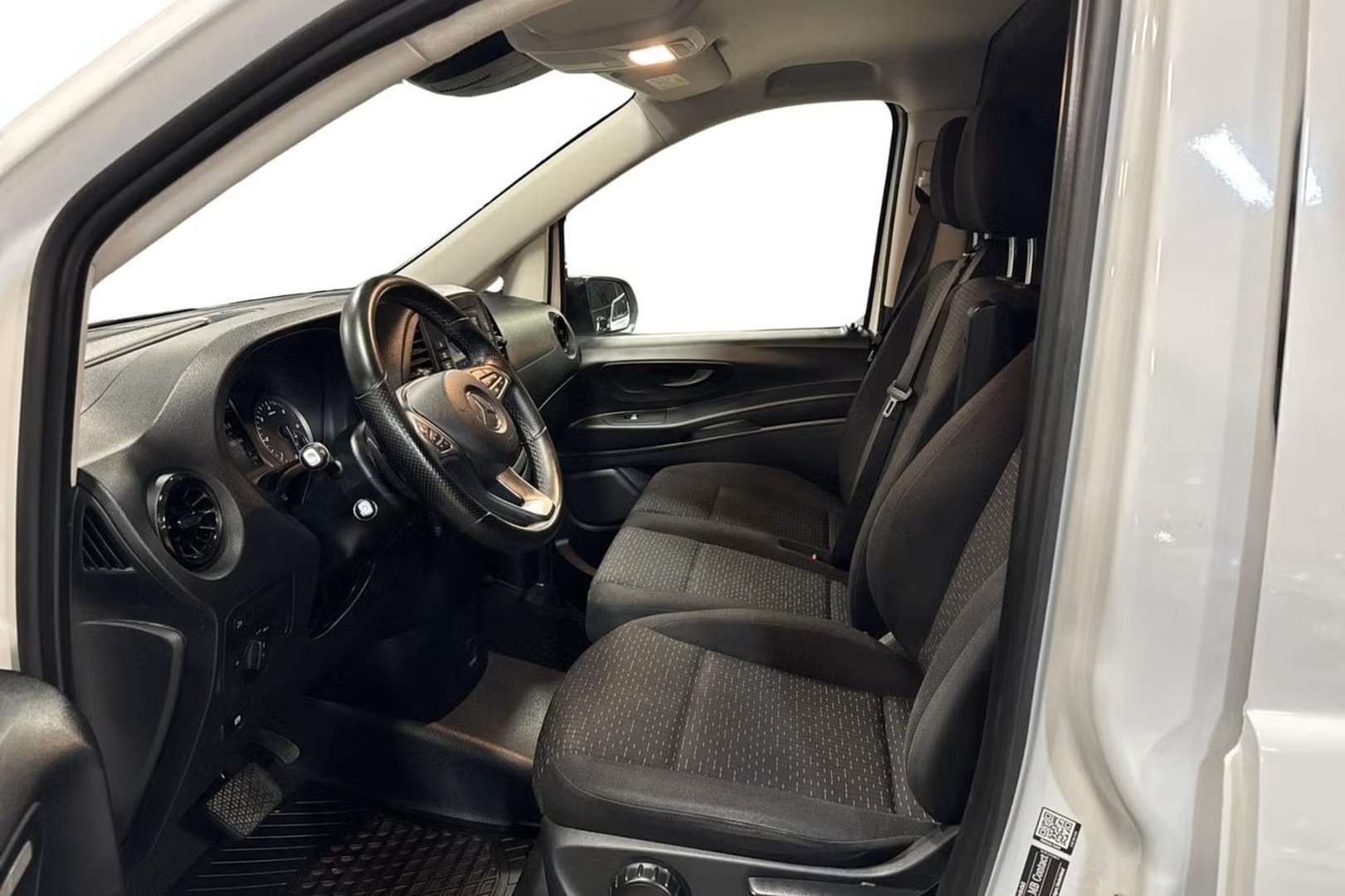 MERCEDES-BENZ VITO 2022