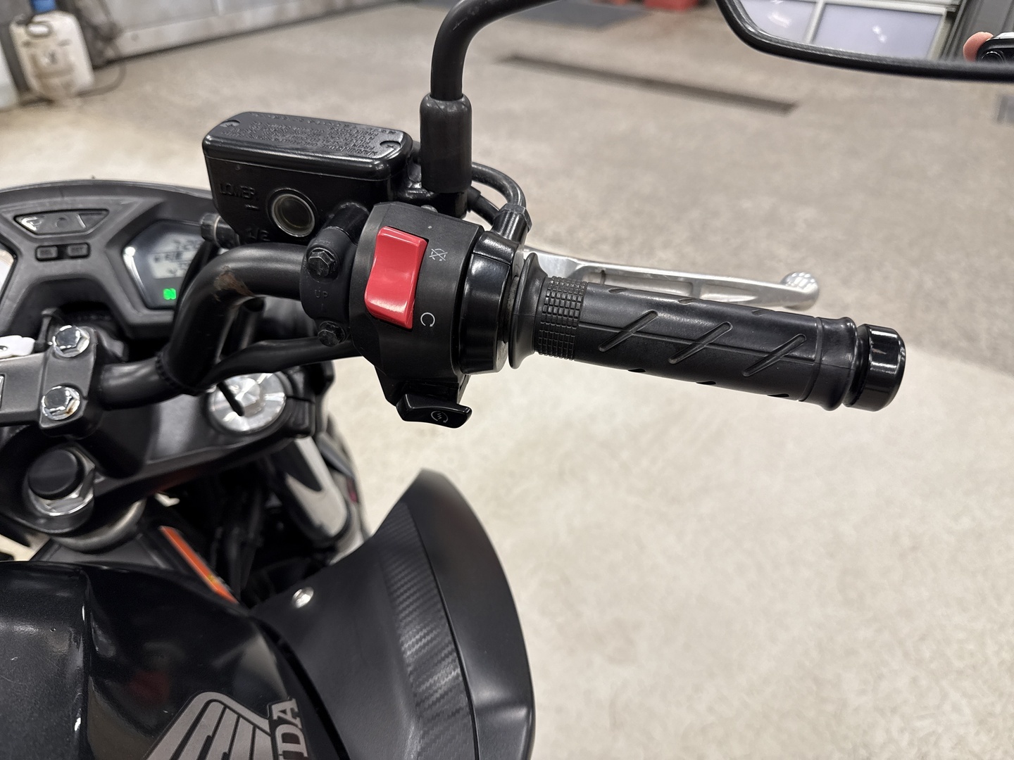 HONDA CB 2016