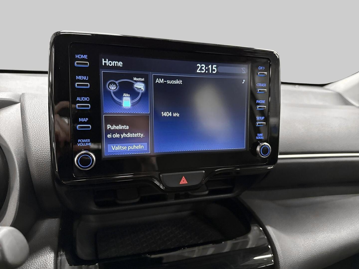 TOYOTA YARIS CROSS 2024