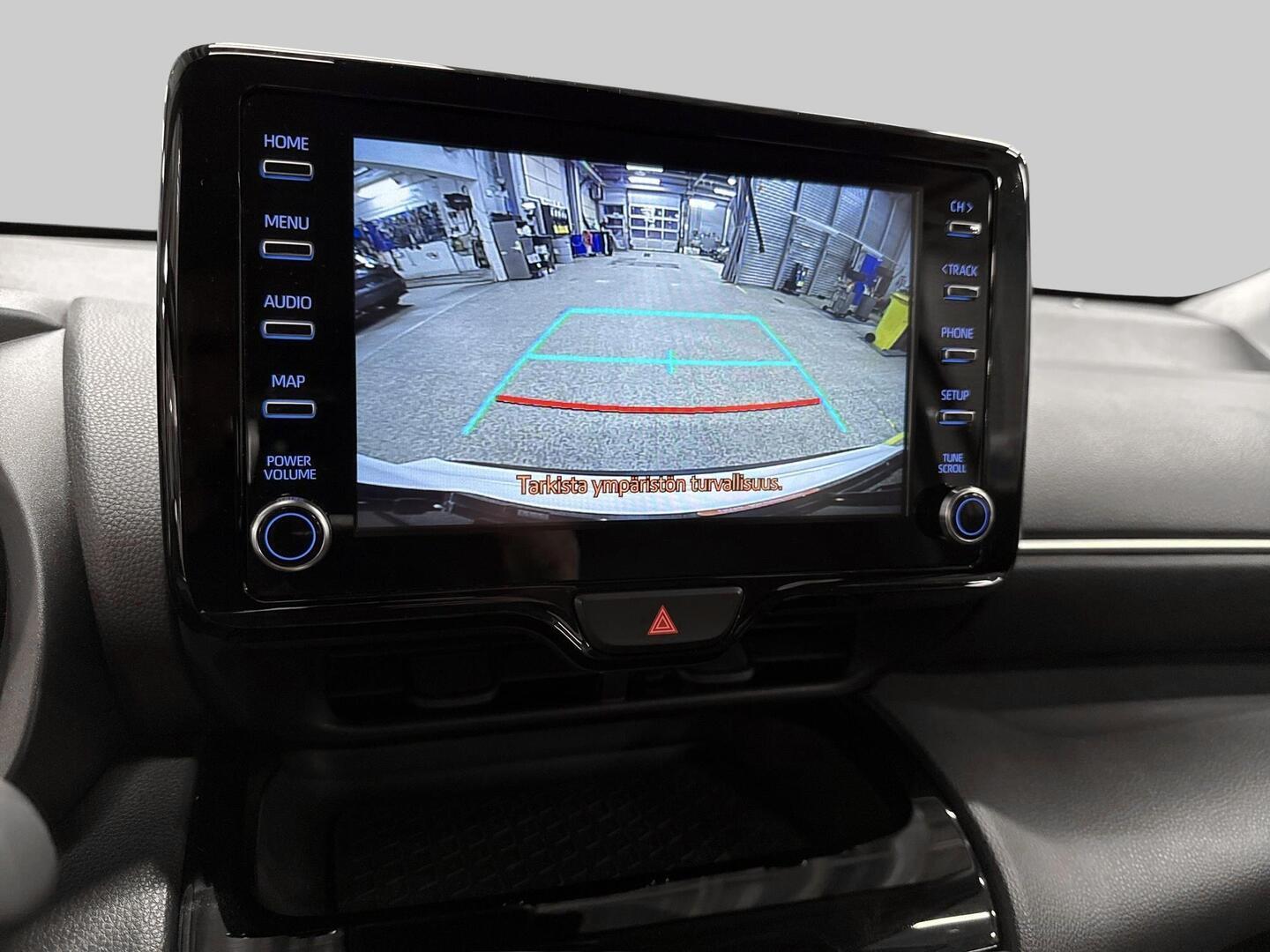 TOYOTA YARIS CROSS 2024