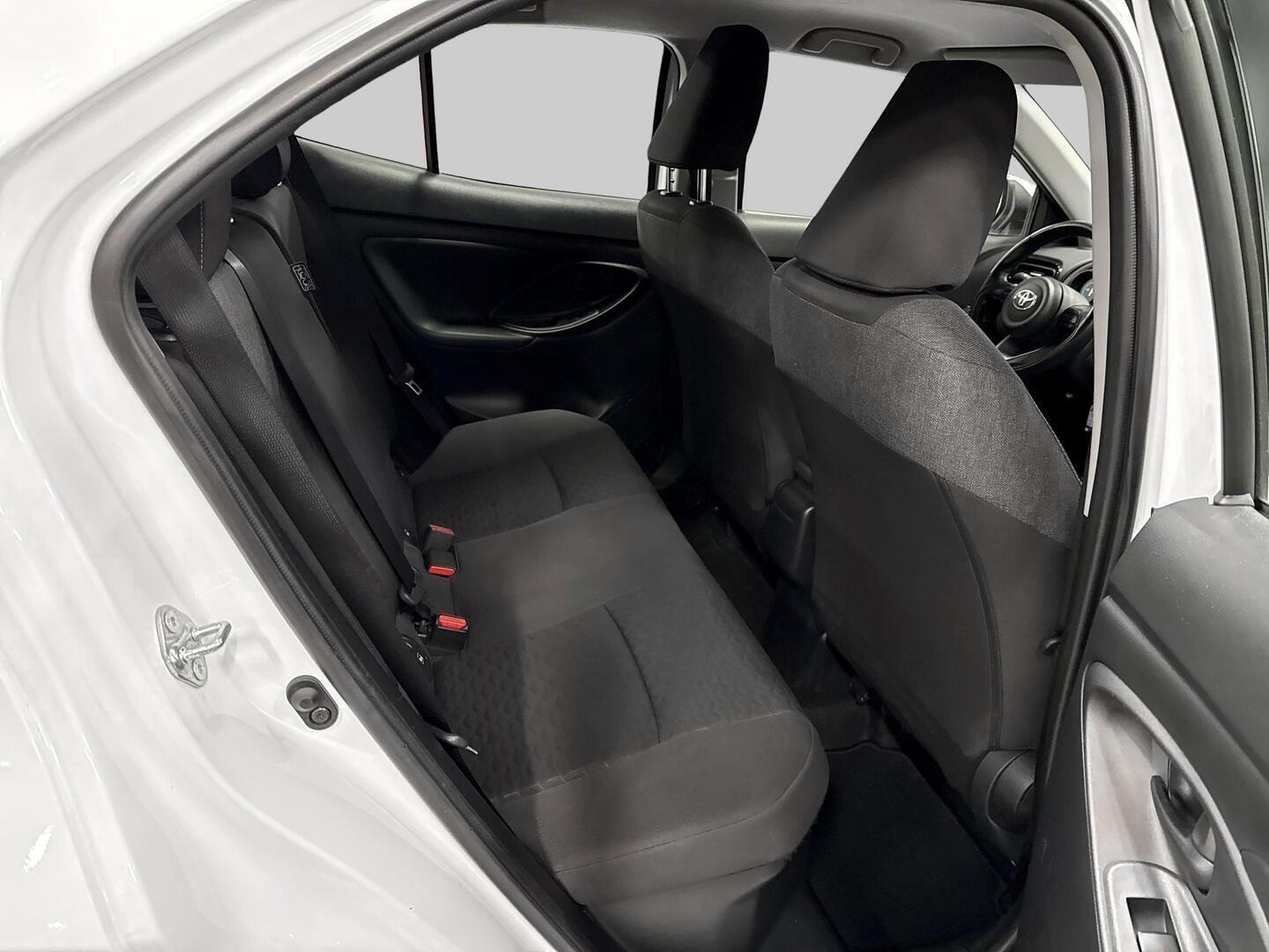 TOYOTA YARIS CROSS 2024