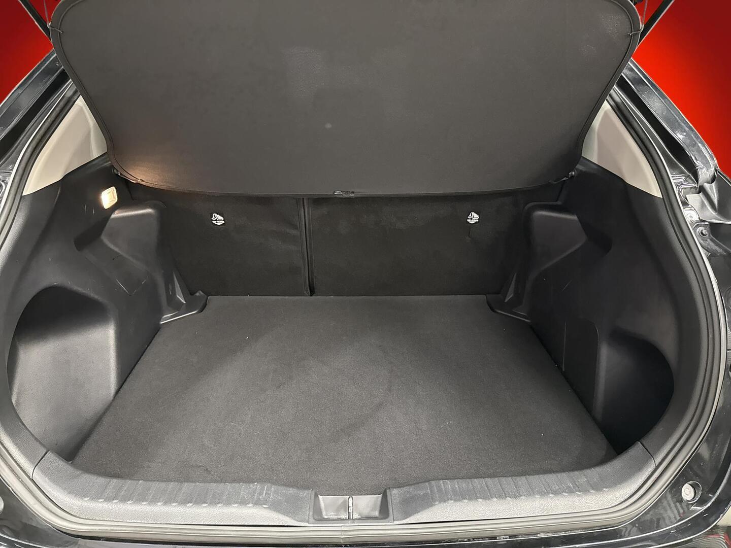 TOYOTA YARIS CROSS 2024