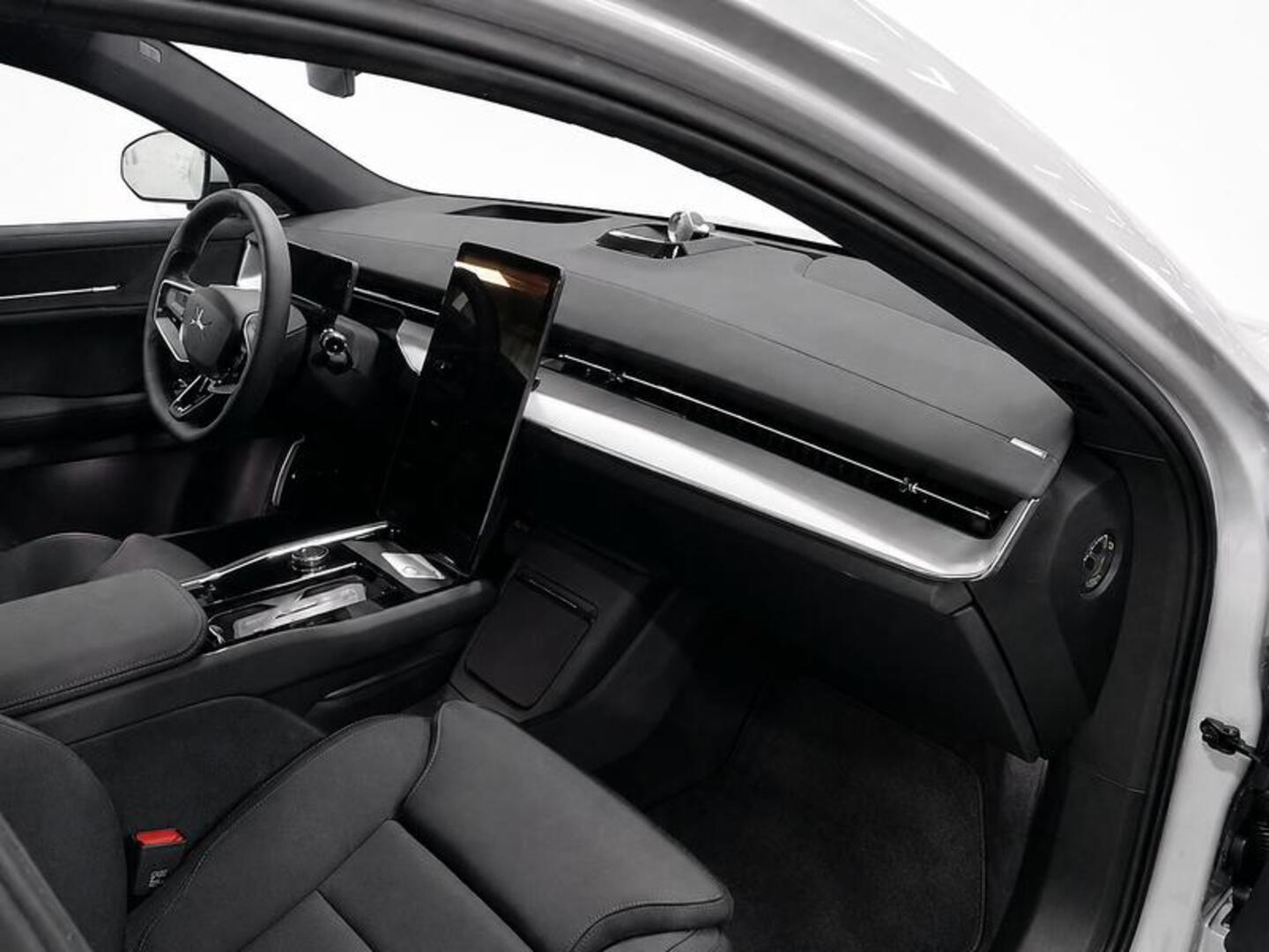 POLESTAR 3 2025