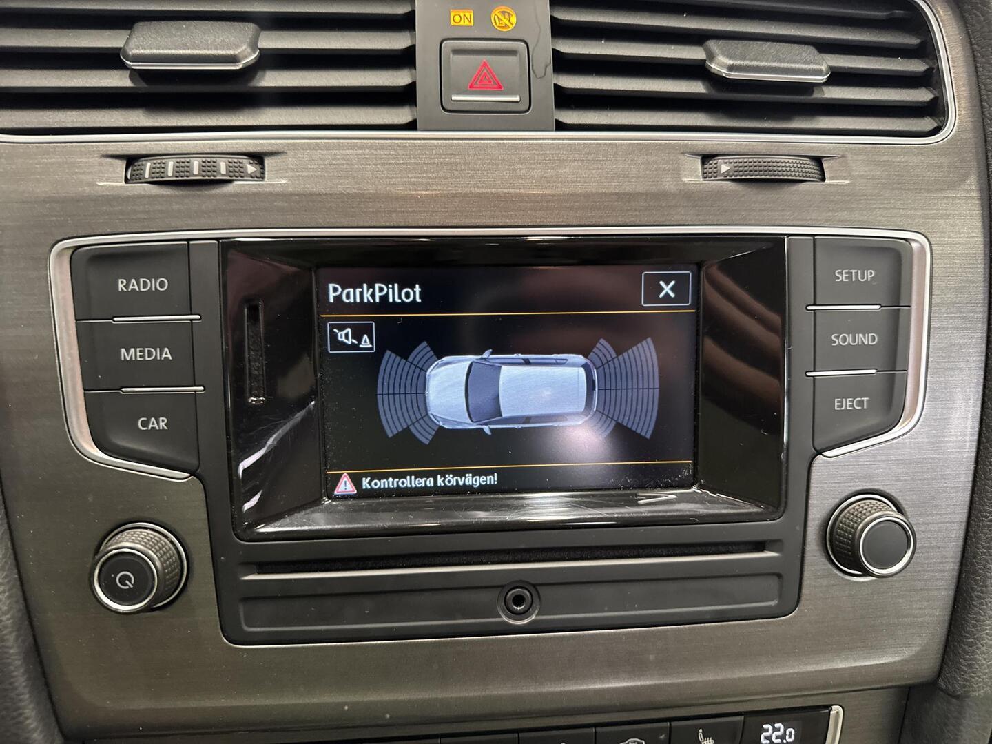 VOLKSWAGEN Golf 2013