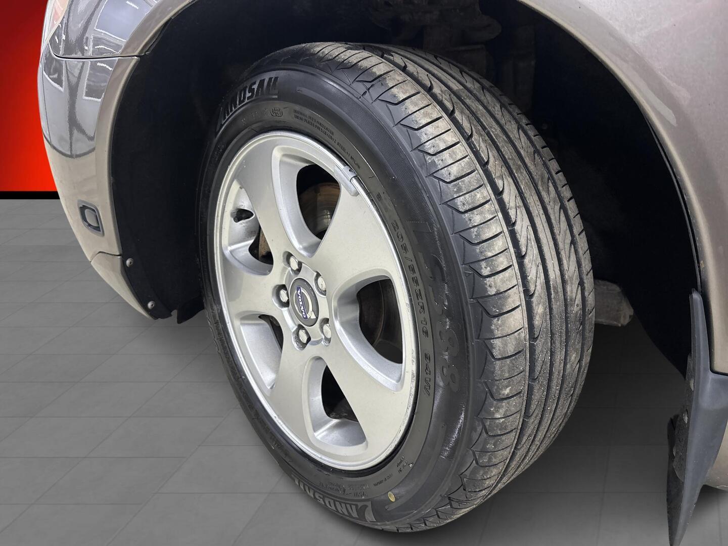 VOLVO V70 2008