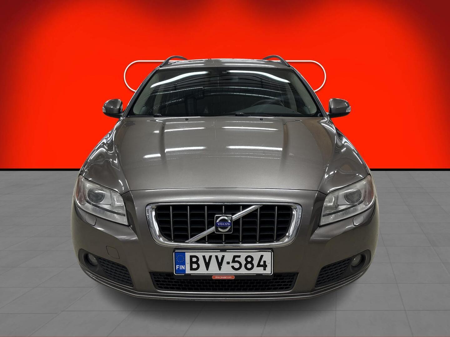 VOLVO V70 2008
