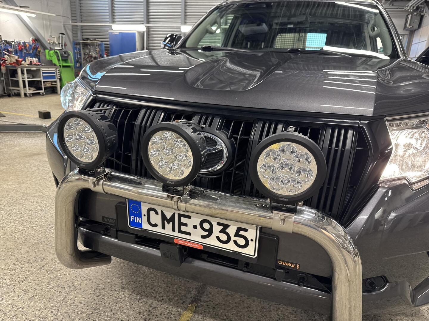 TOYOTA Land Cruiser 2020