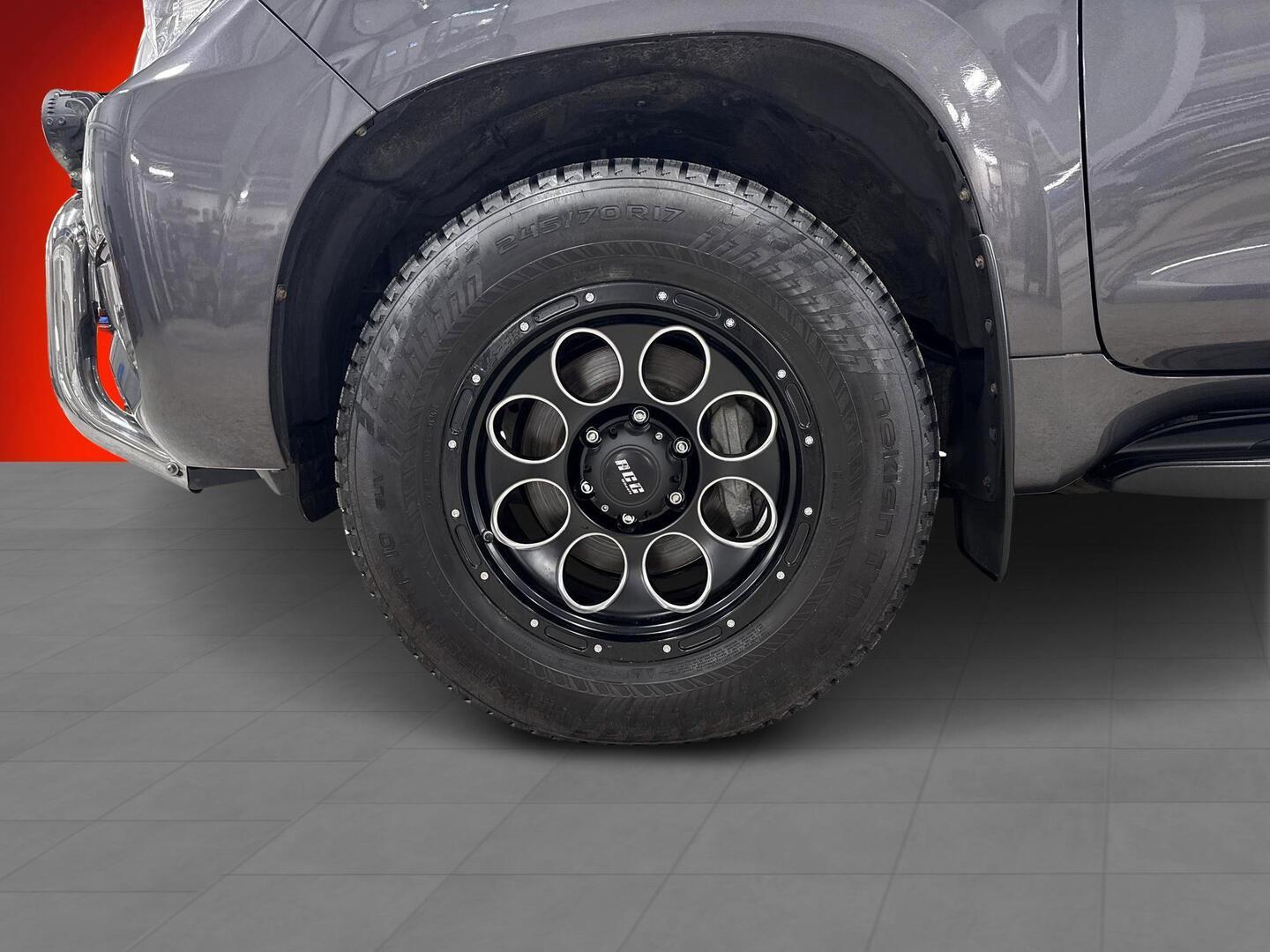 TOYOTA Land Cruiser 2020