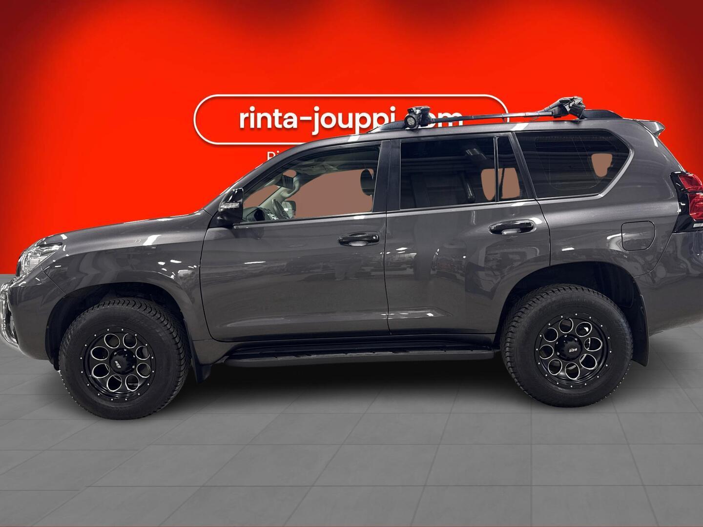 TOYOTA Land Cruiser 2020