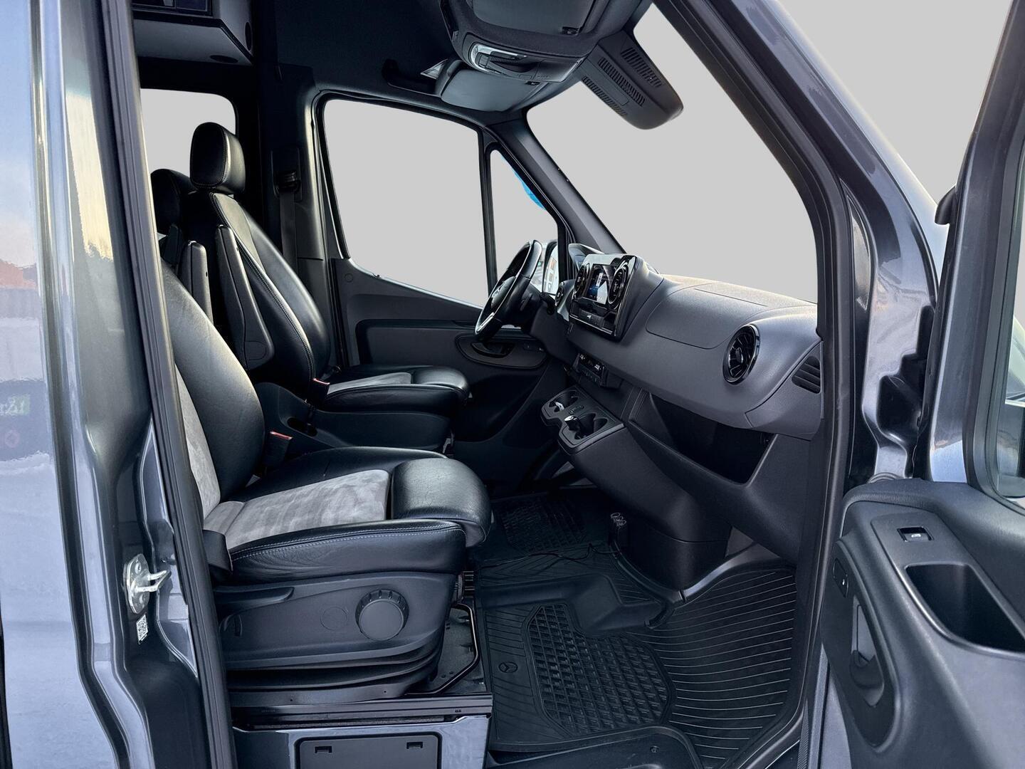 MERCEDES-BENZ Sprinter 2019