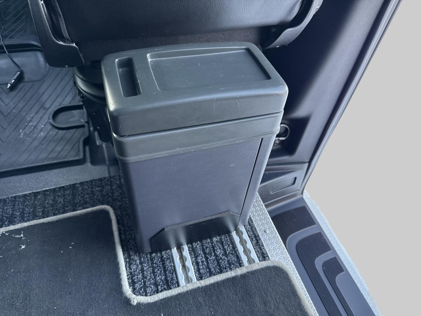 MERCEDES-BENZ Sprinter 2019