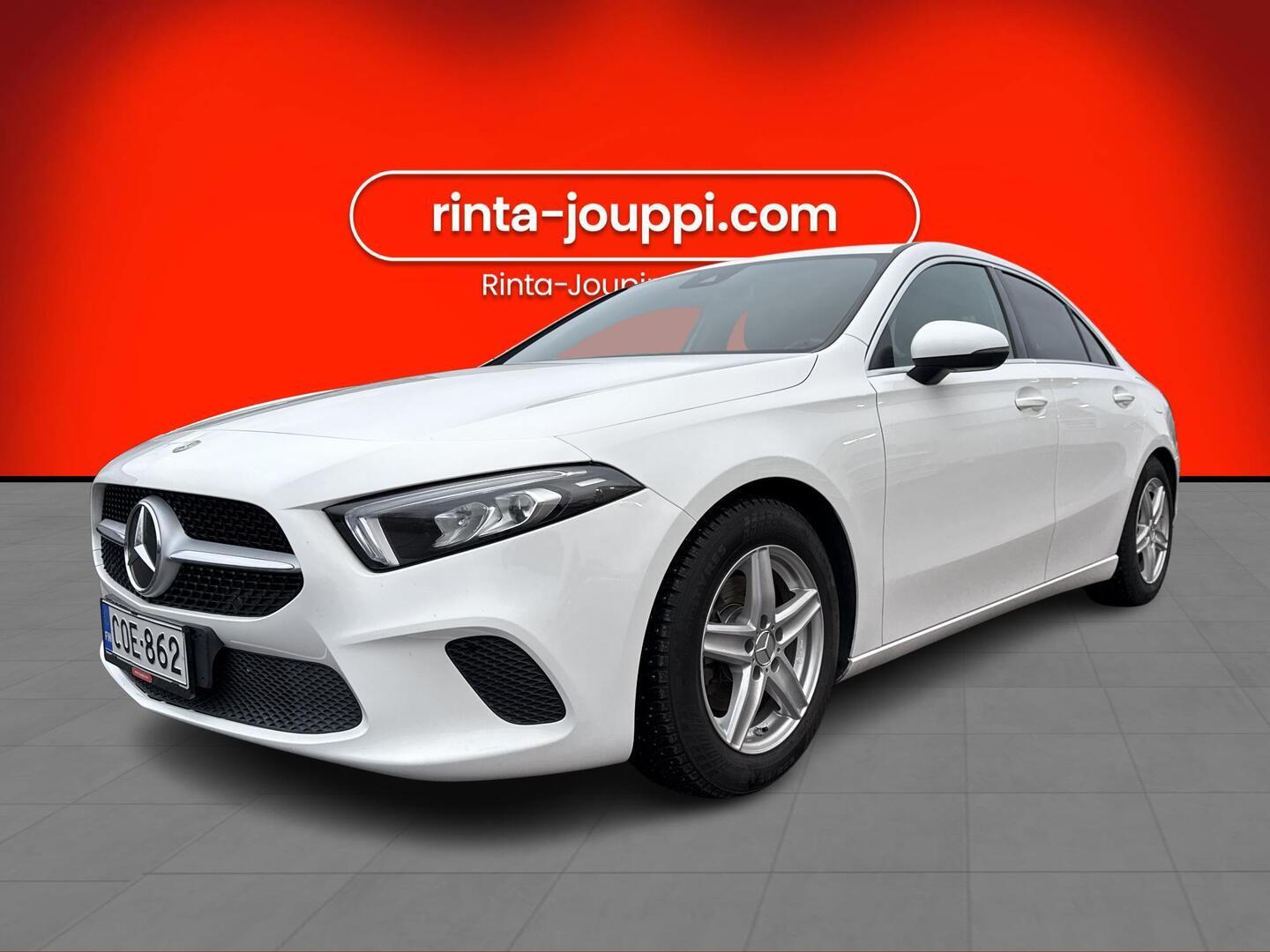 MERCEDES-BENZ A 2019