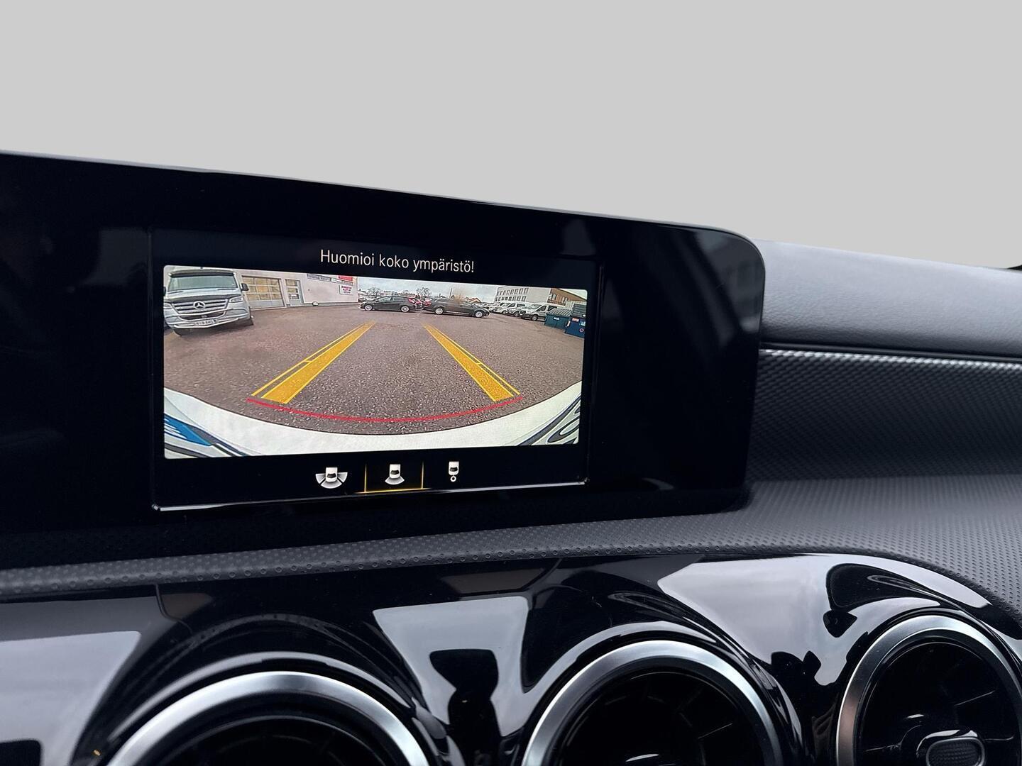 MERCEDES-BENZ A 2019