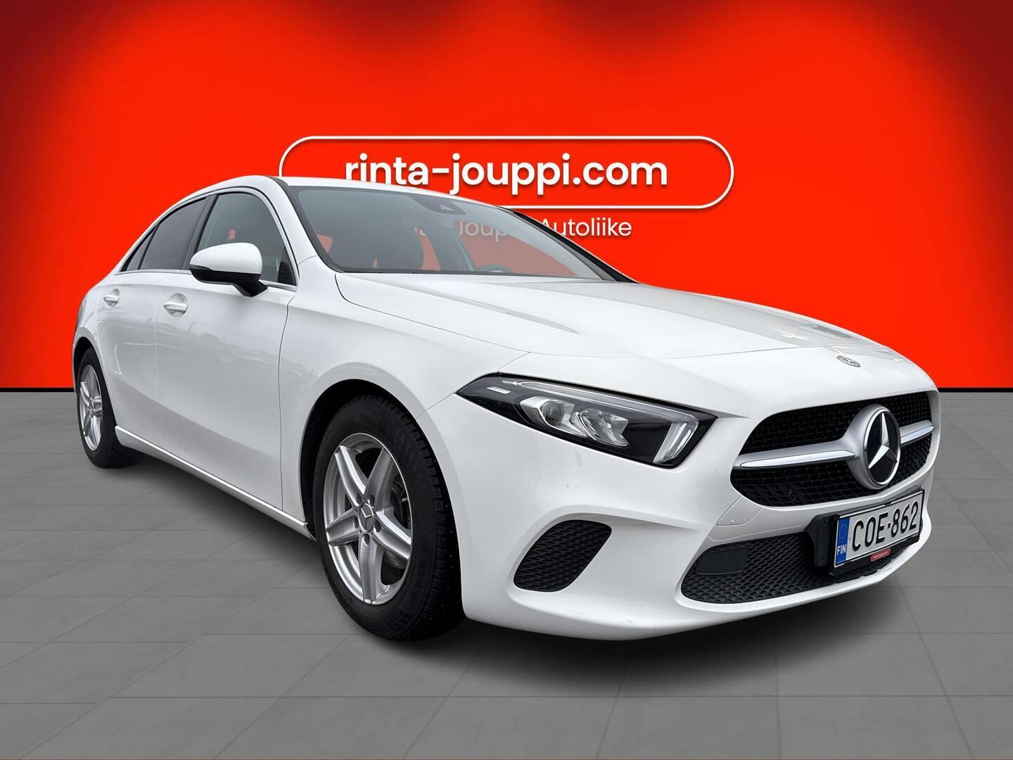 MERCEDES-BENZ A 2019