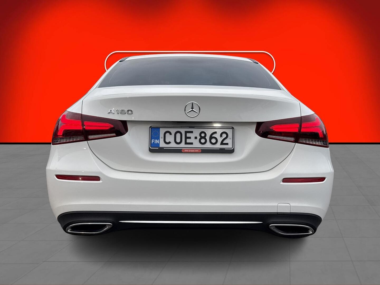 MERCEDES-BENZ A 2019