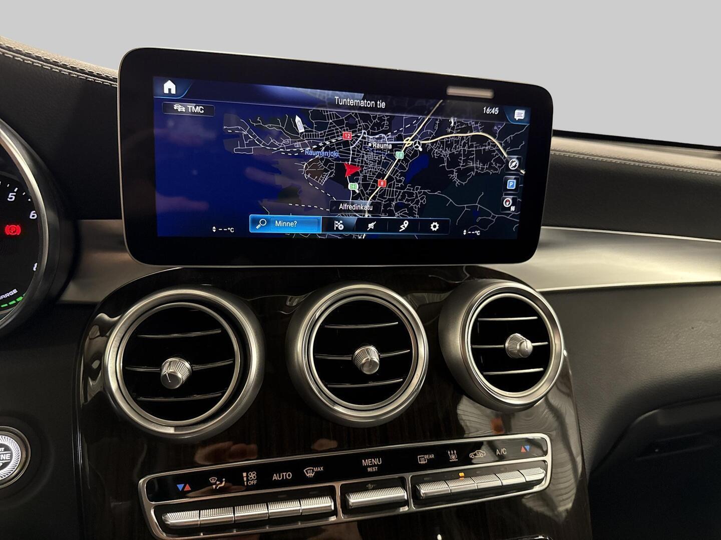 MERCEDES-BENZ GLC 2021