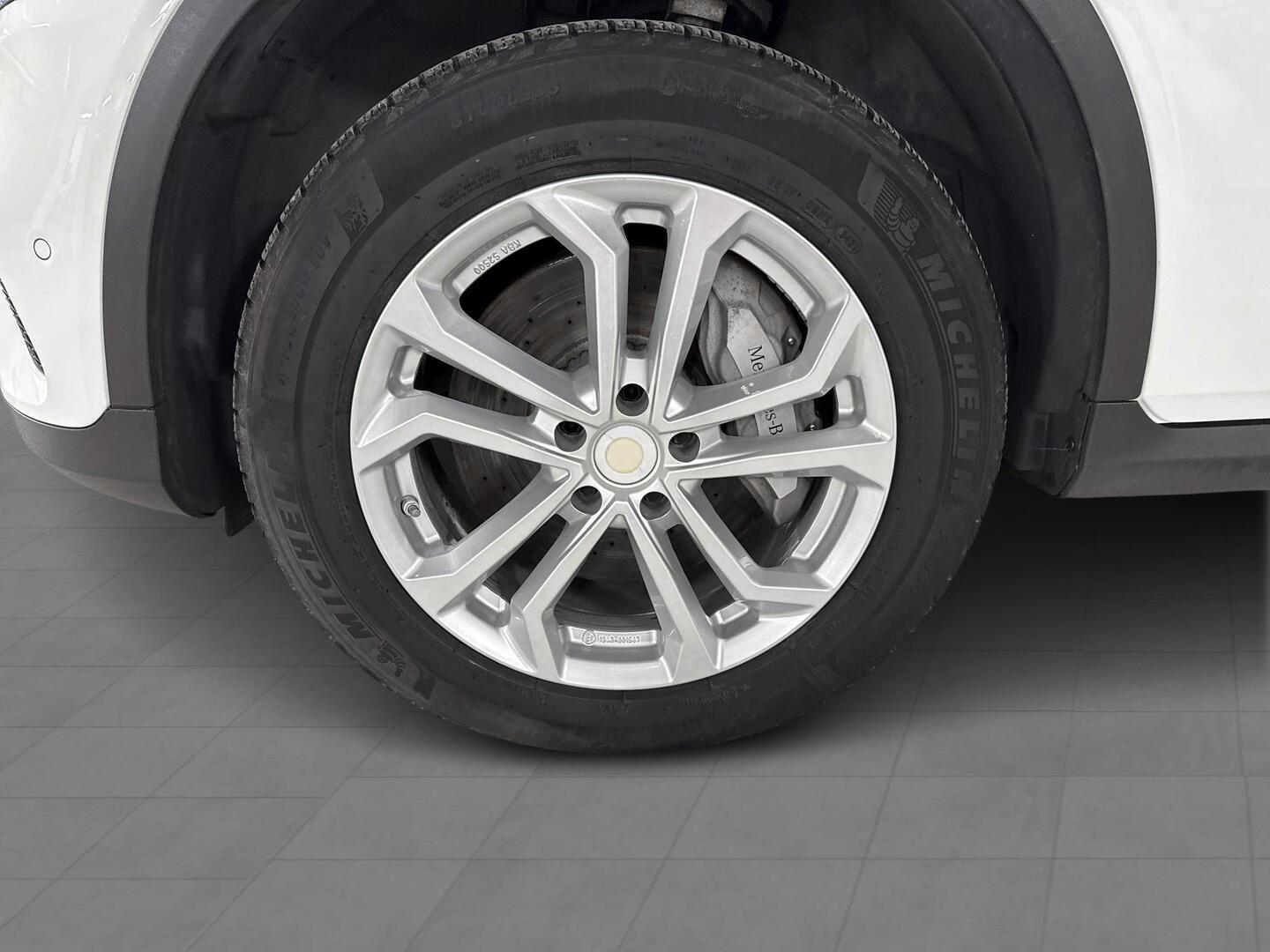 MERCEDES-BENZ GLC 2021