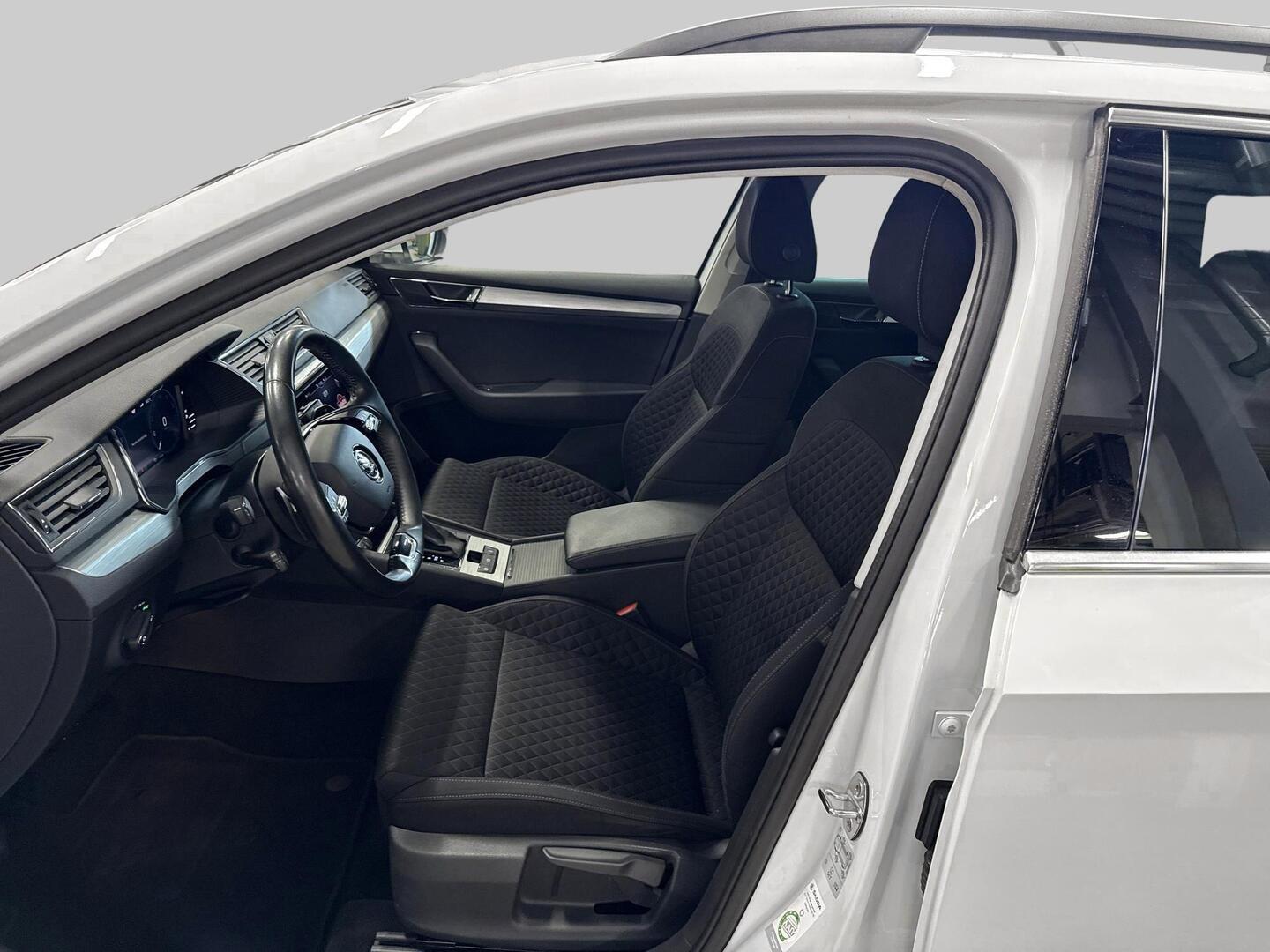 SKODA Superb 2022