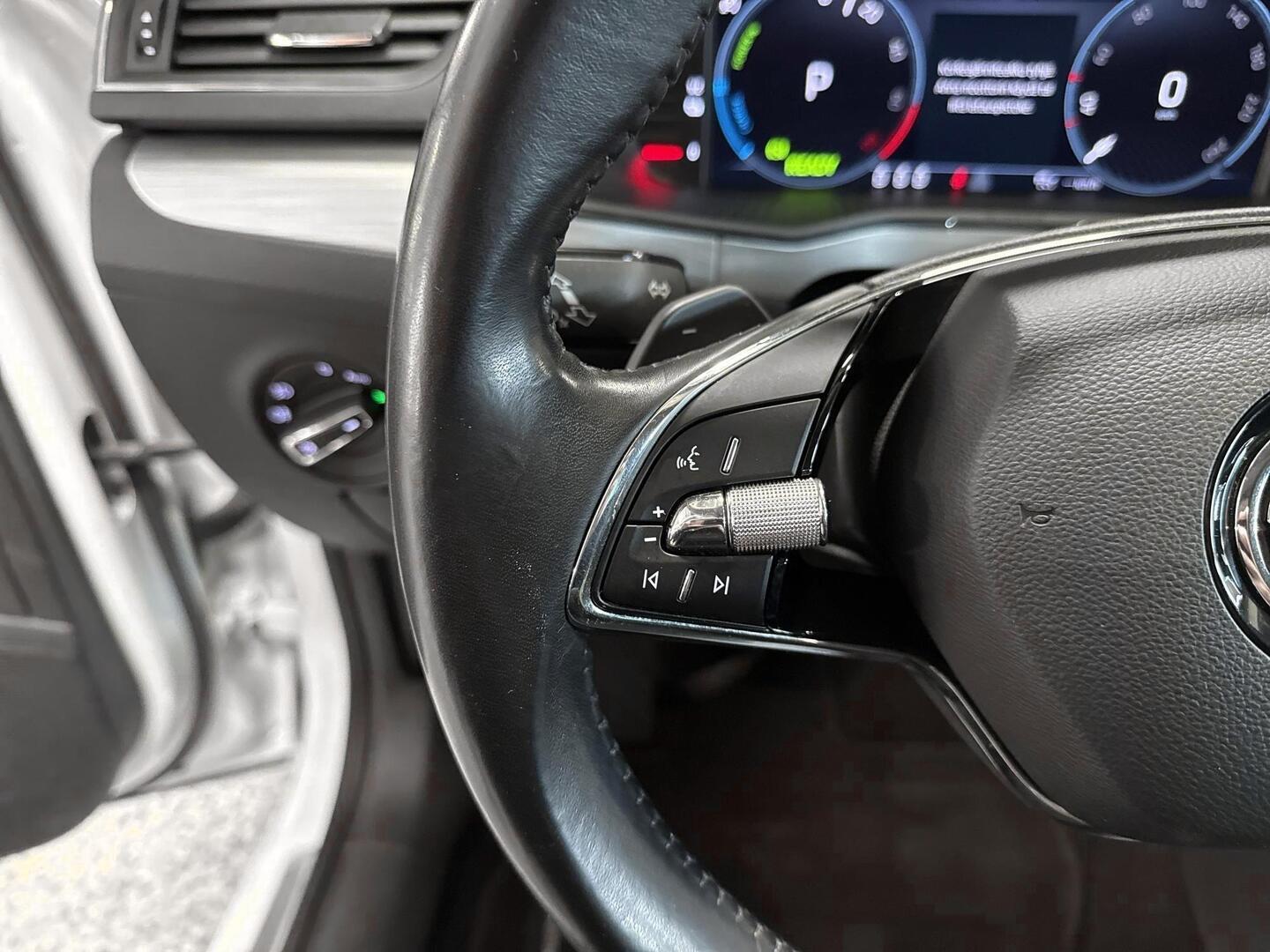 SKODA Superb 2022