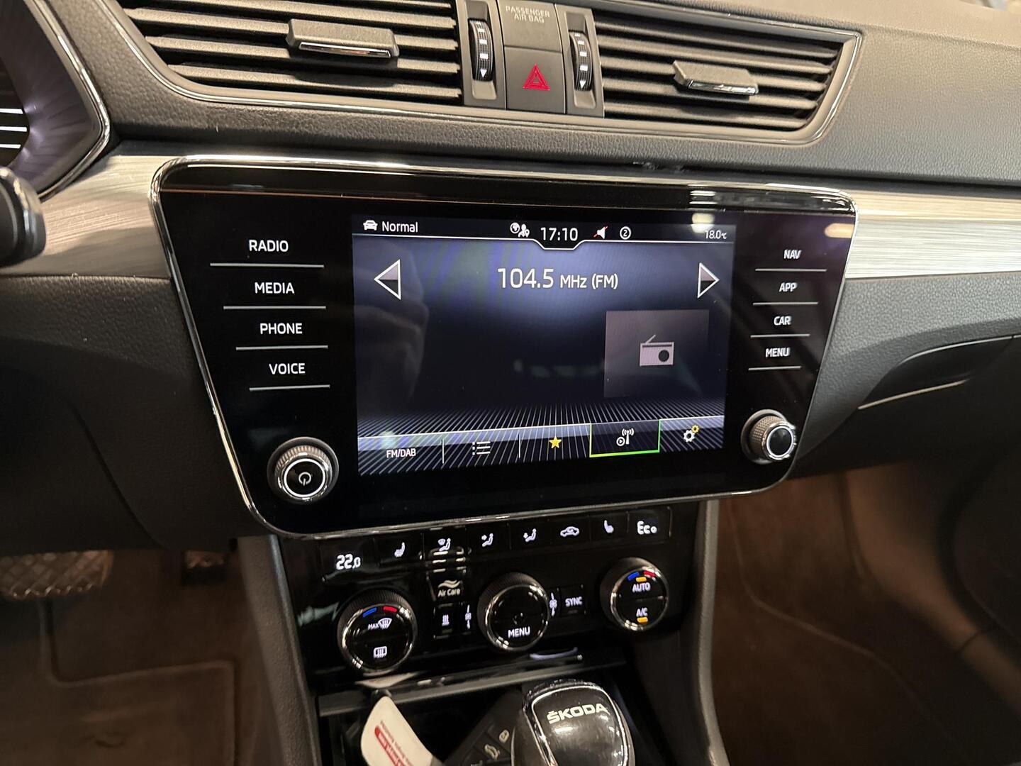 SKODA Superb 2022