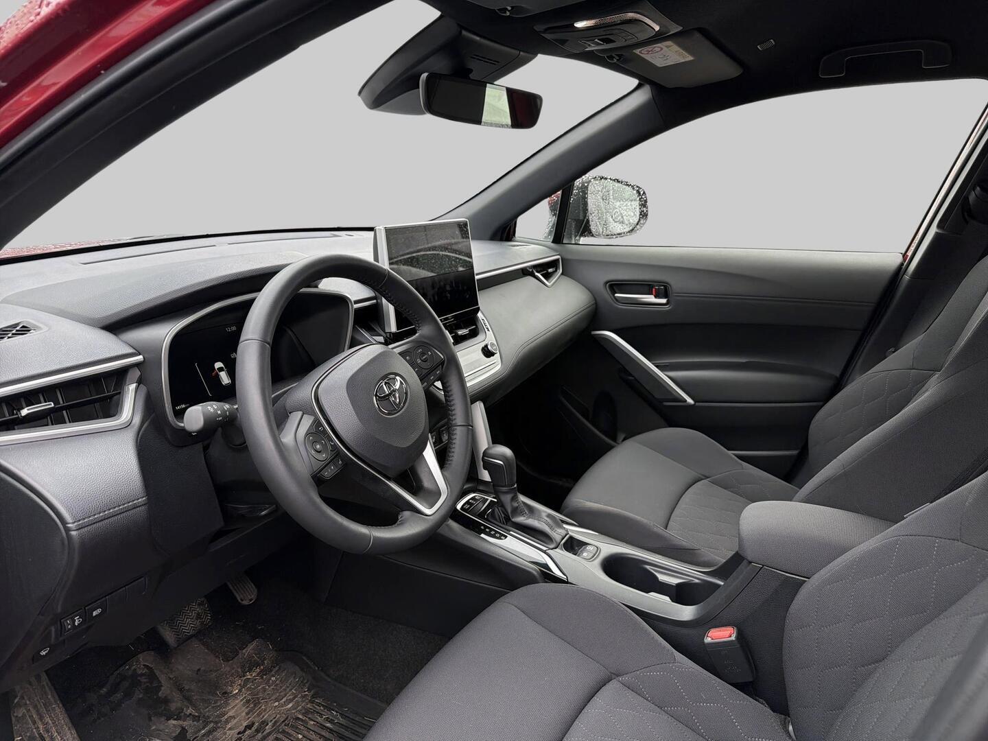 TOYOTA COROLLA CROSS 2025