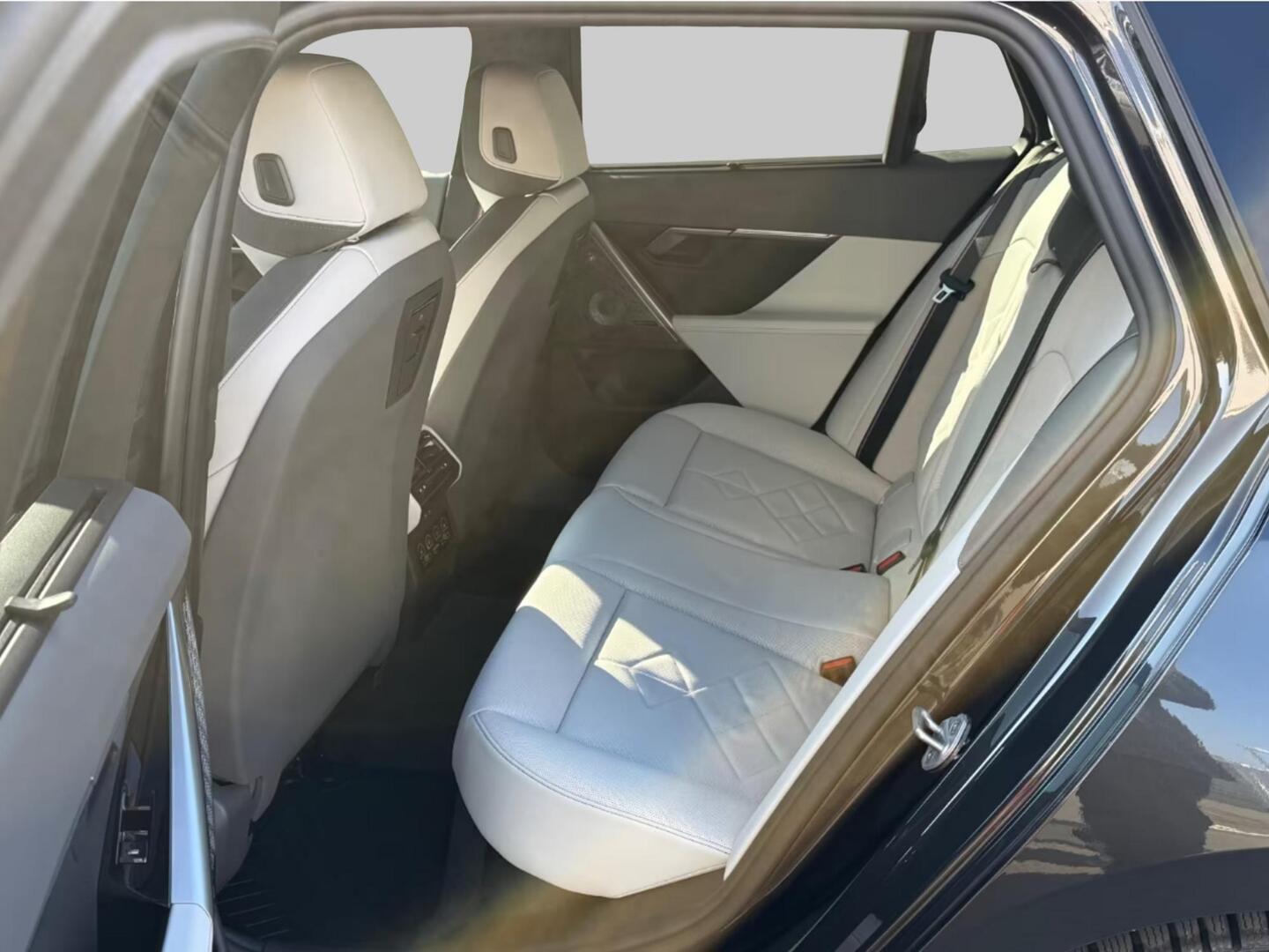 BMW I5 M60 2025