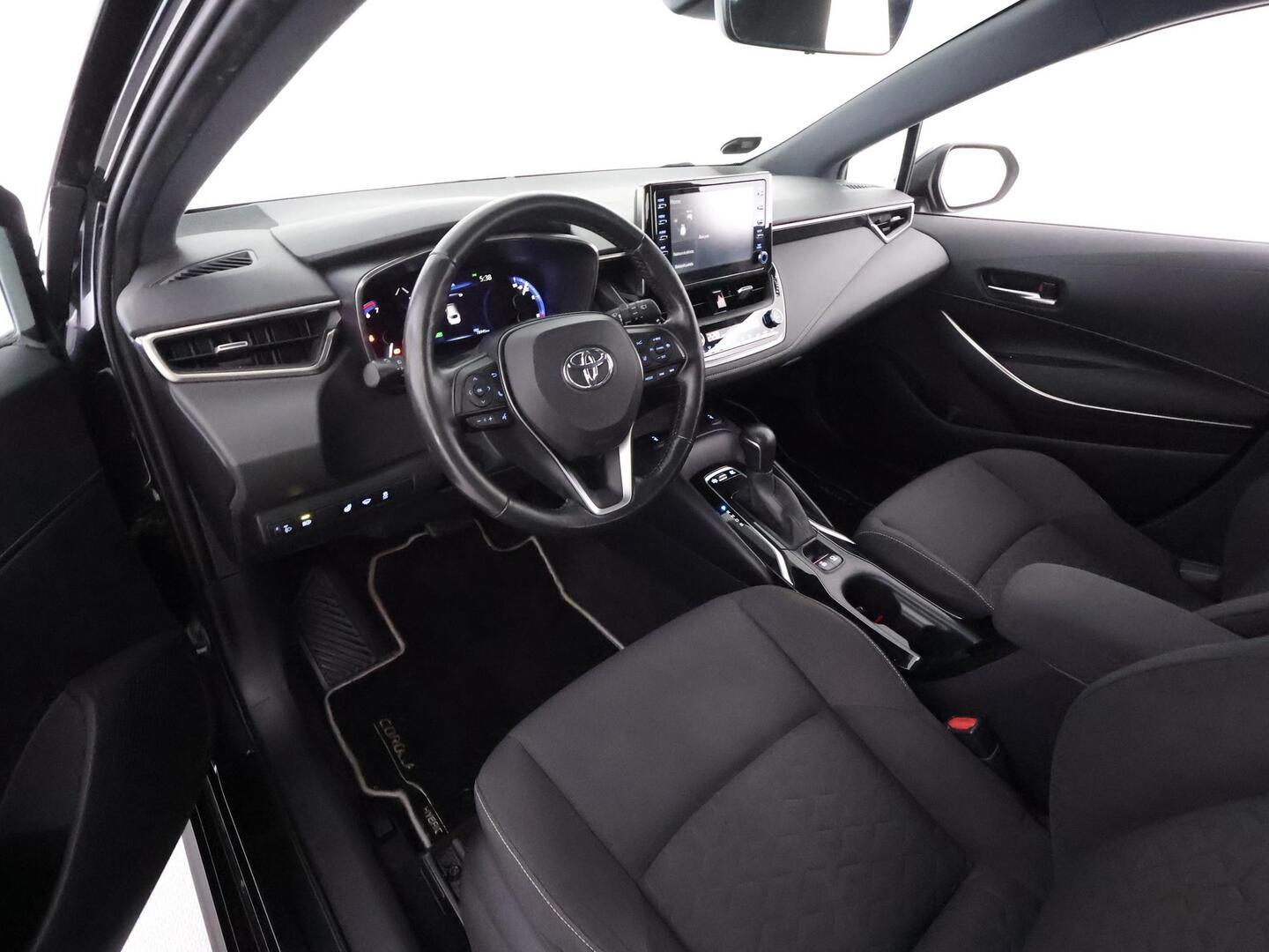 TOYOTA COROLLA 2019