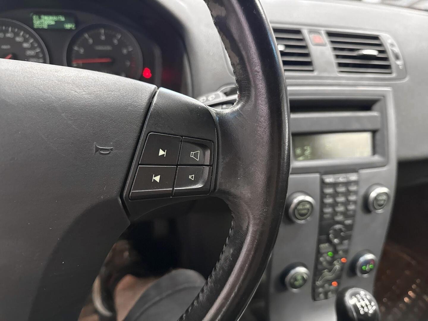 VOLVO V50 2009