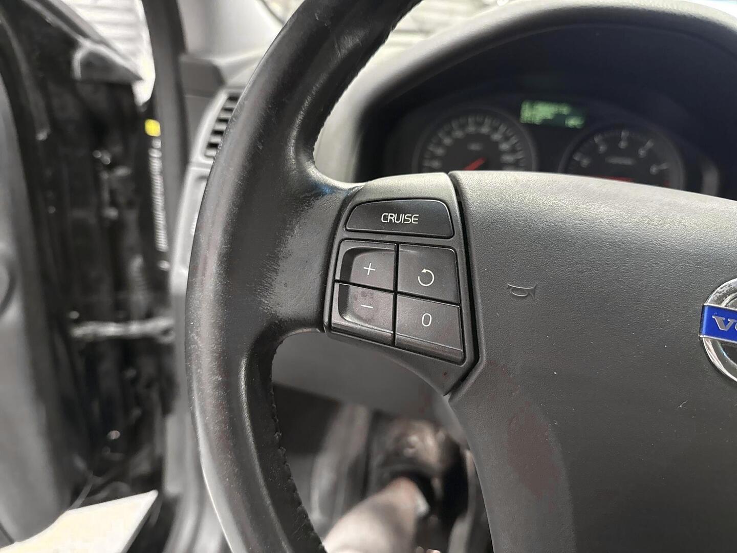 VOLVO V50 2009