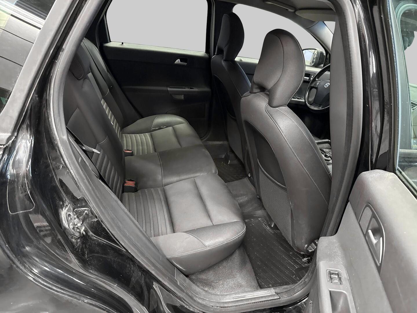 VOLVO V50 2009