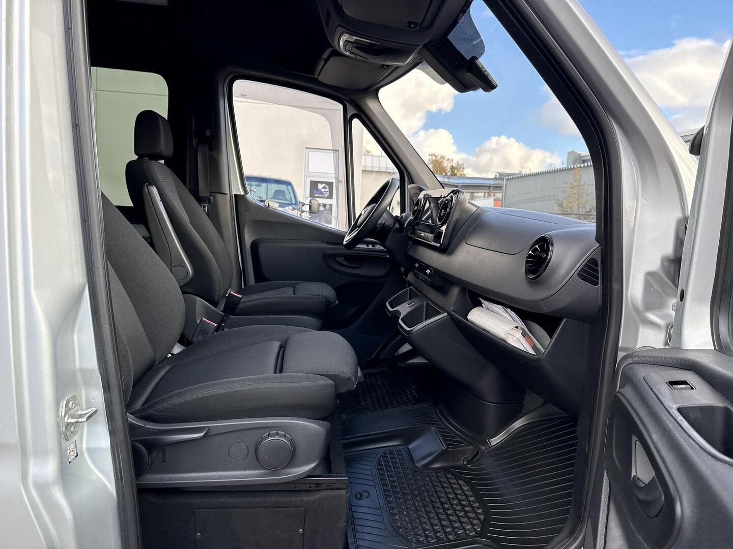 MERCEDES-BENZ Sprinter 2019