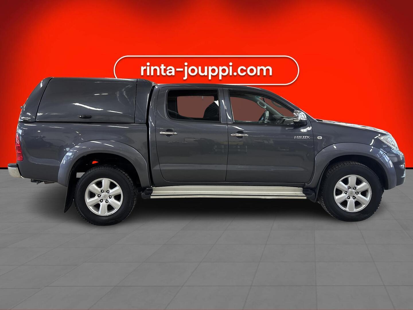 TOYOTA Hilux 2010