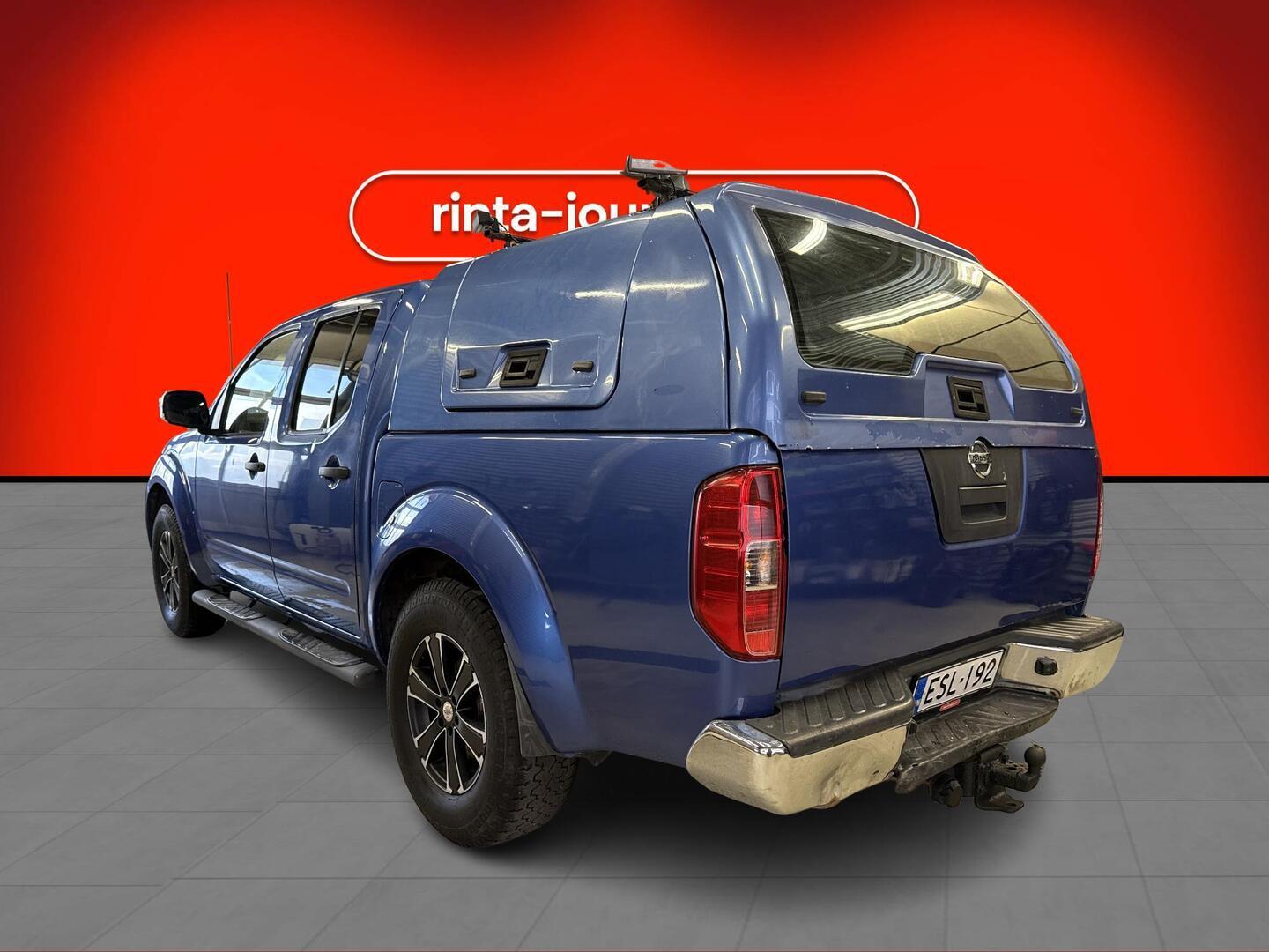 NISSAN Navara 2012