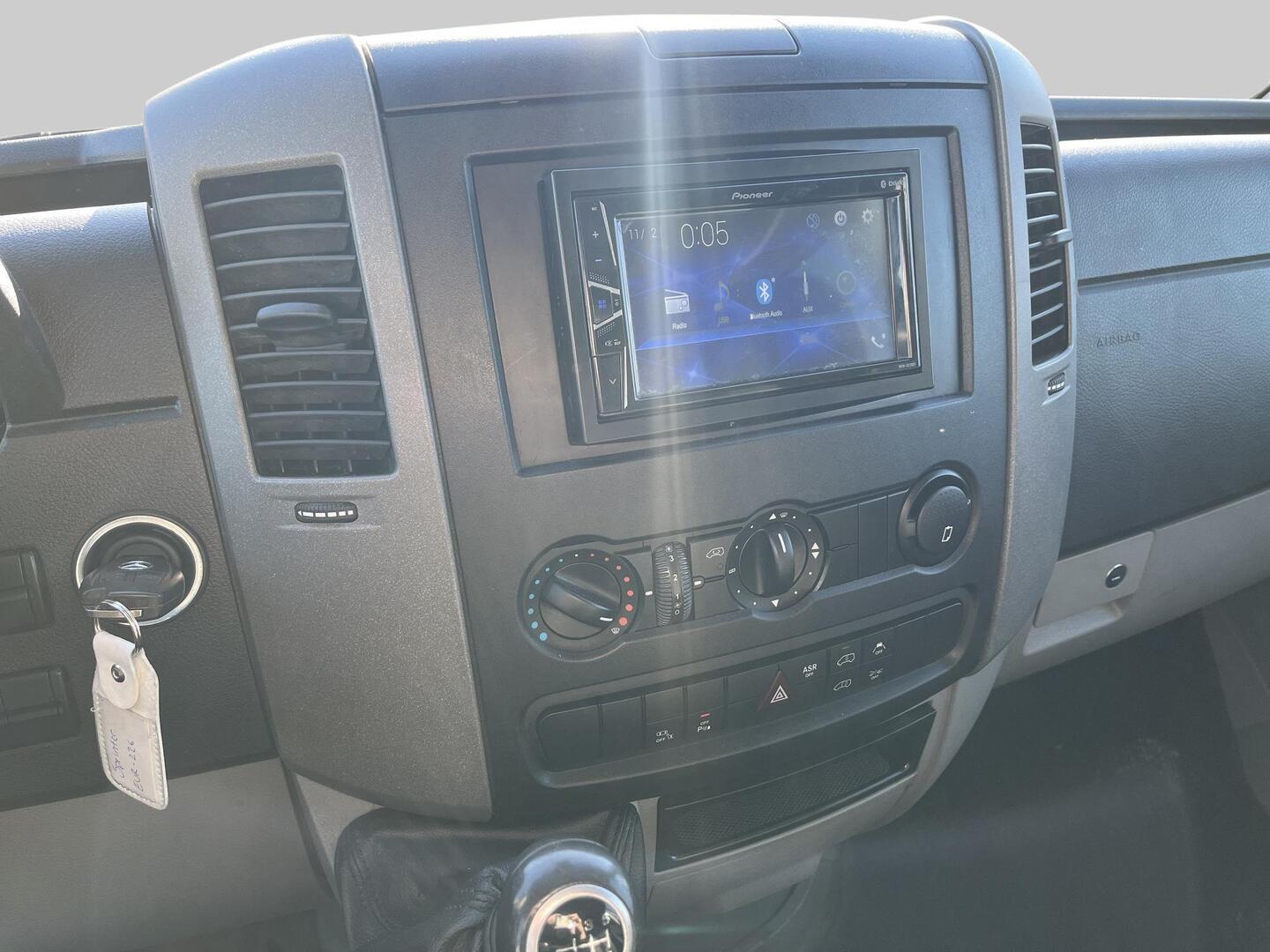 MERCEDES-BENZ Sprinter 2014