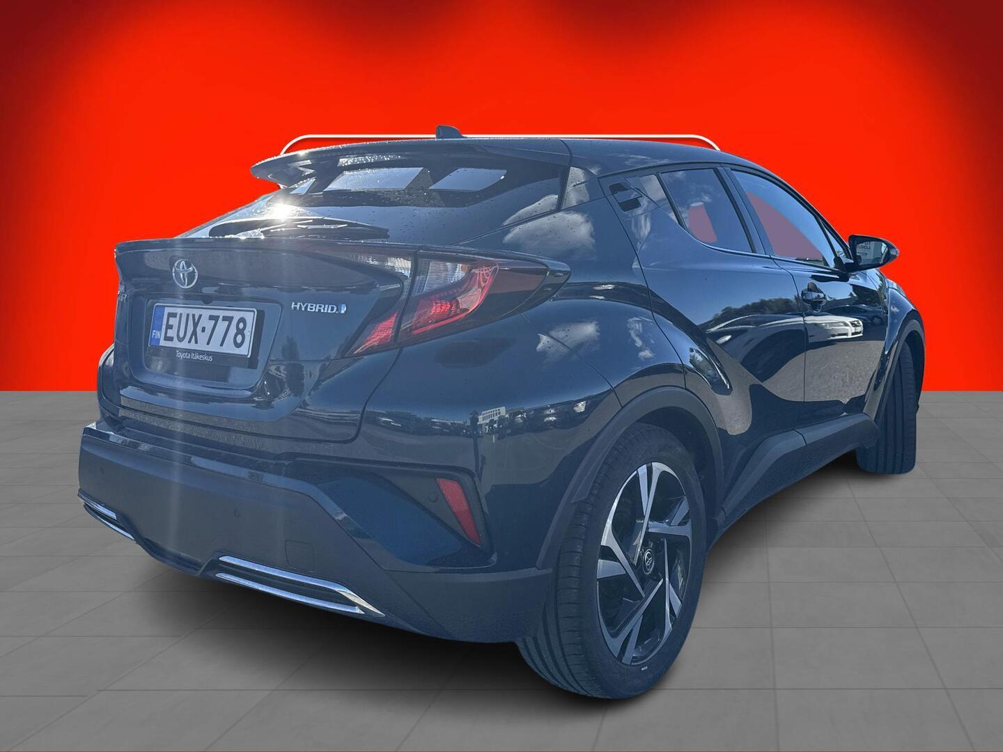TOYOTA C-HR 2023