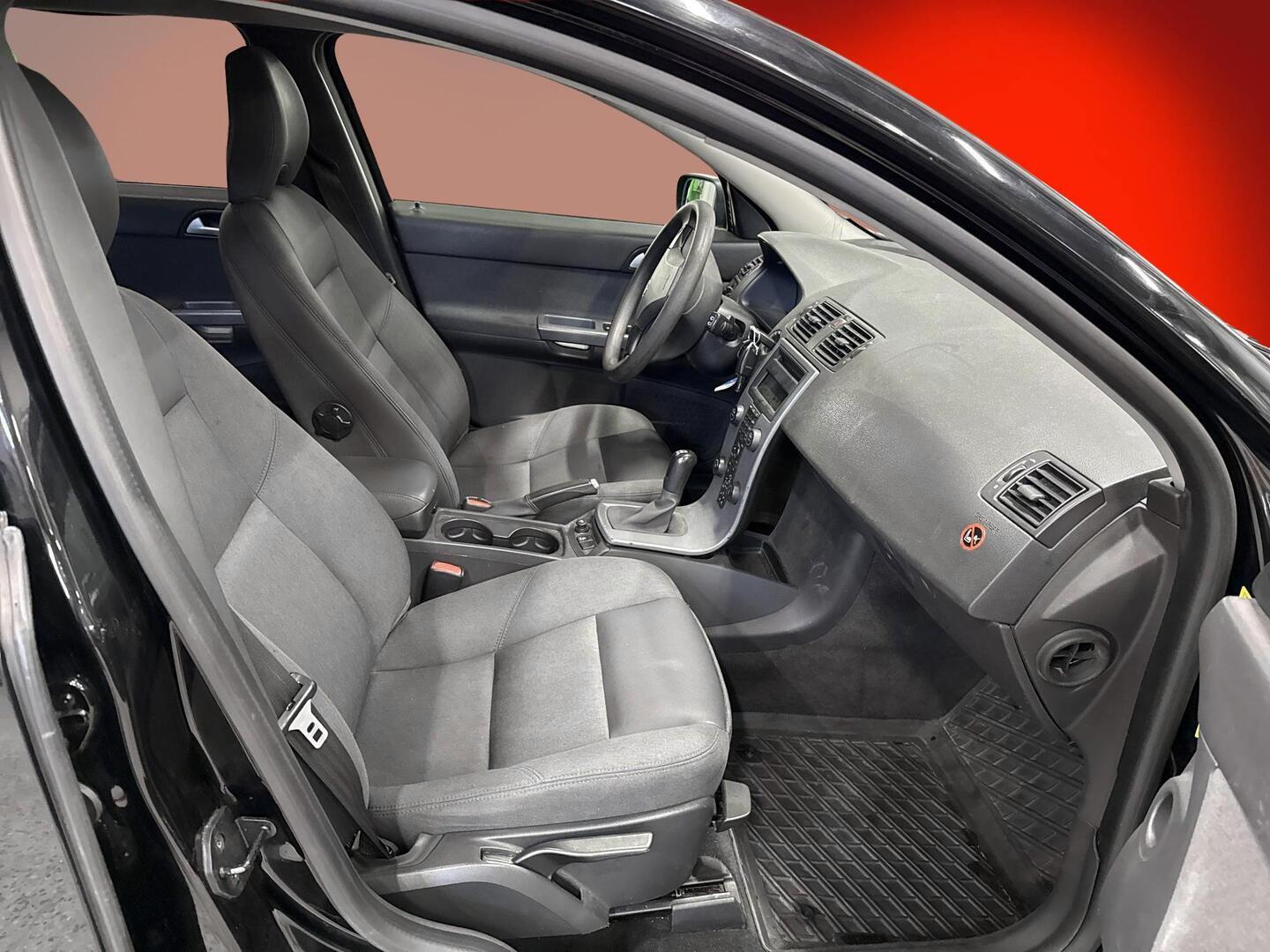 VOLVO V50 2005