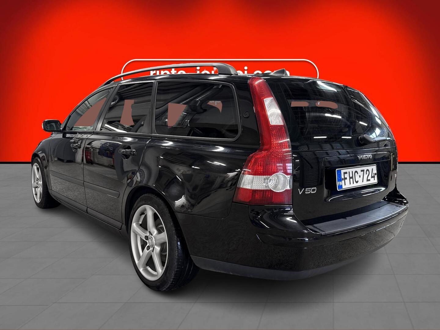 VOLVO V50 2005