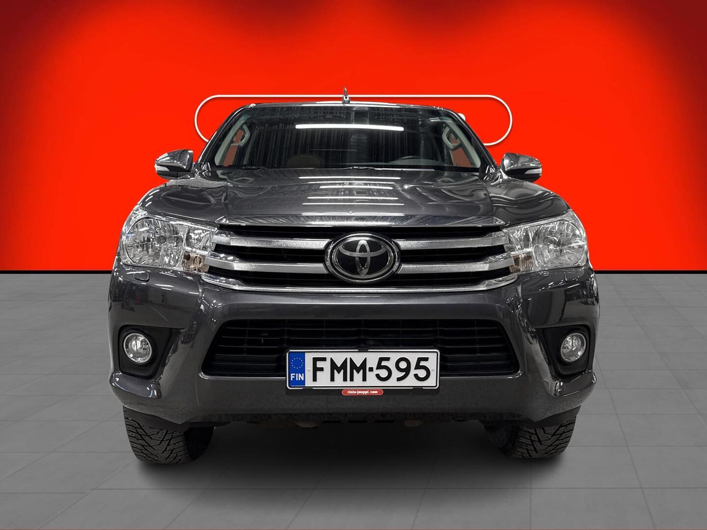 TOYOTA HILUX 2017