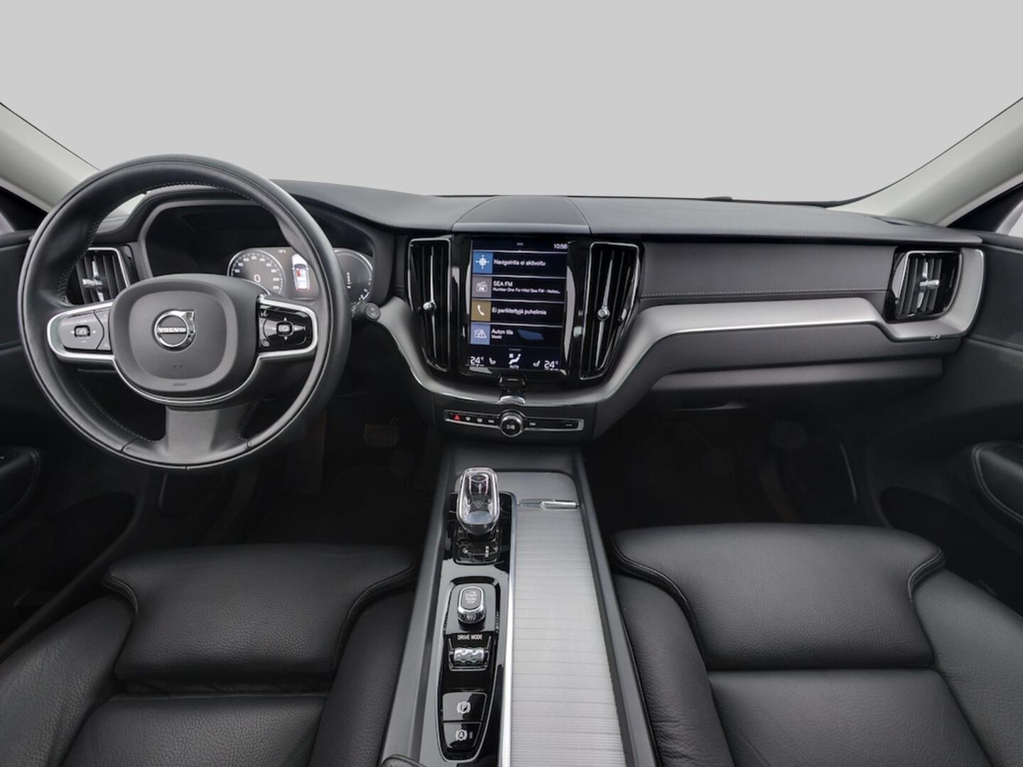 VOLVO XC60 2021